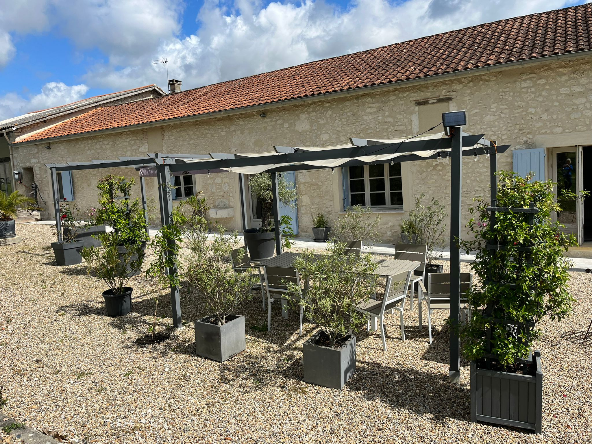 5 Bed, 1 Bath, HouseFor Sale, Saint-jean-de-duras, Lot-et-Garonne, Aquitaine, 47120