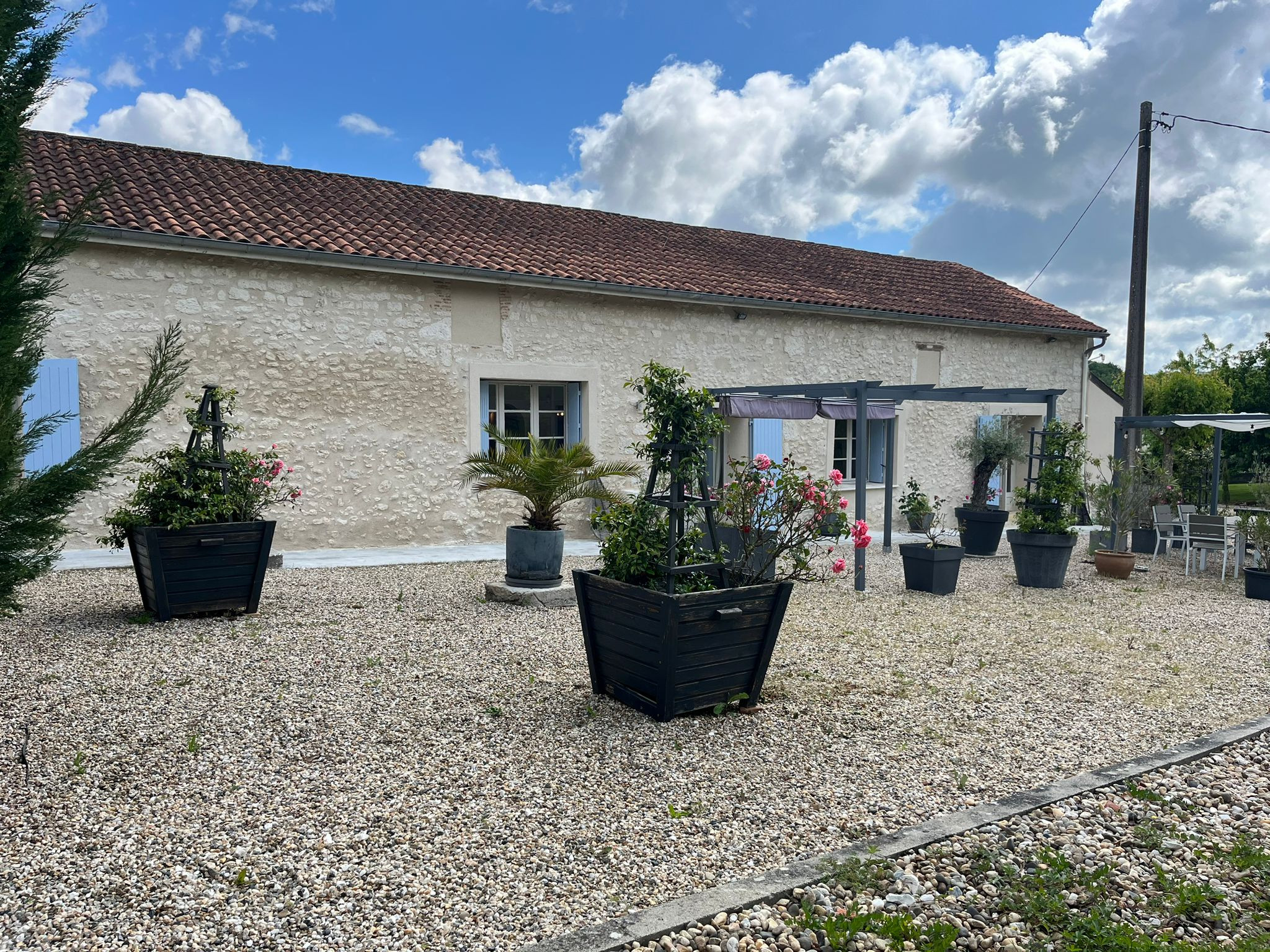 5 Bed, 1 Bath, HouseFor Sale, Saint-jean-de-duras, Lot-et-Garonne, Aquitaine, 47120