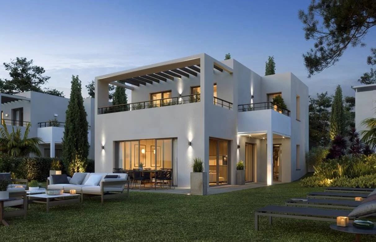 4 Bed, 2 Bath, HouseFor Sale, Le Cannet, Alpes-Maritimes