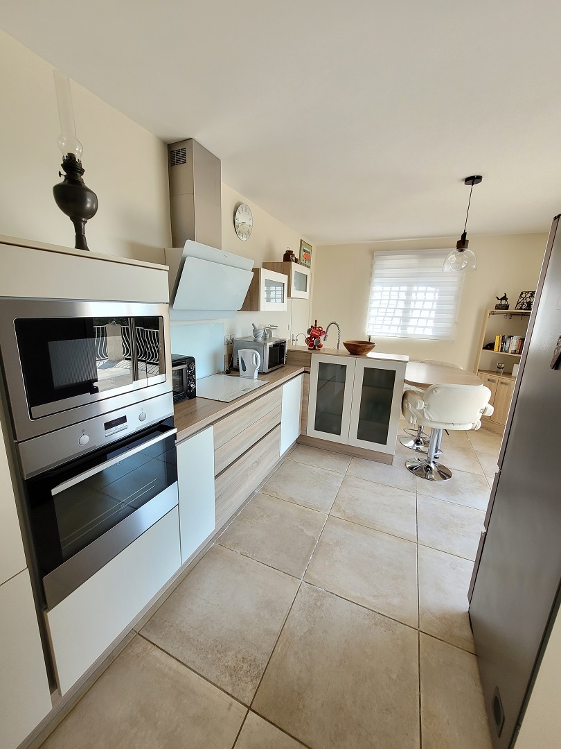 3 Bed, 1 Bath, HouseFor Sale, Faugeres, Herault, Languedoc-Roussillon, 34600