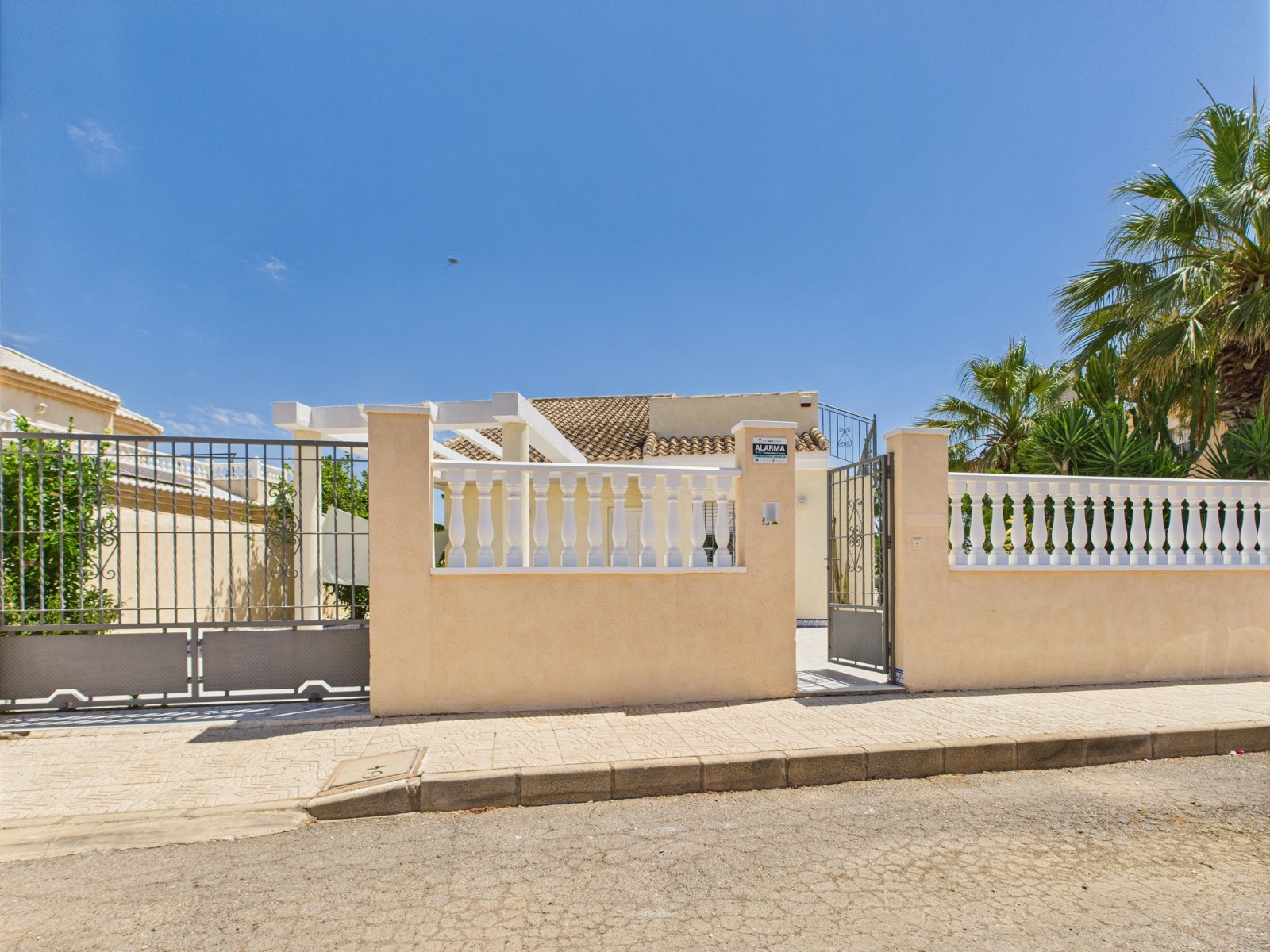 4 Bed, 3 Bath, HouseFor Sale, Los Urrutias, Murcia