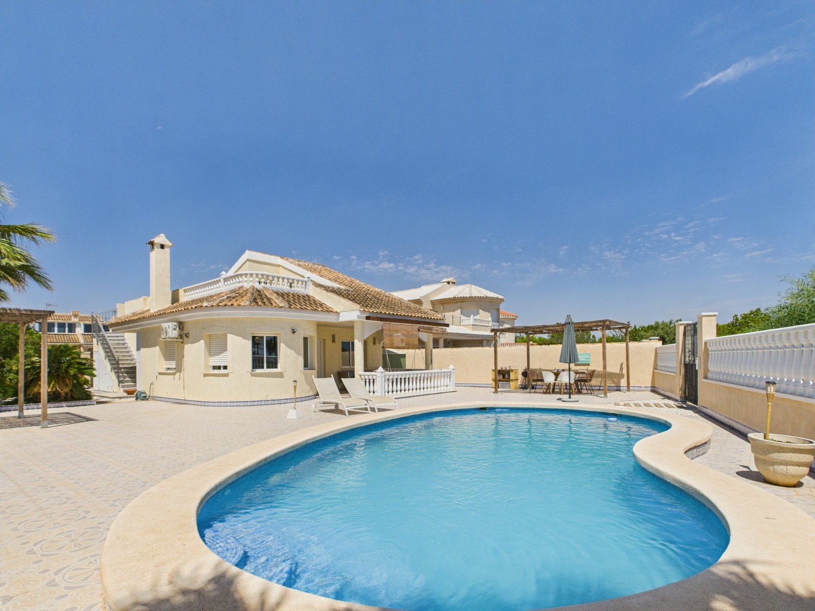 4 Bed, 3 Bath, HouseFor Sale, Los Urrutias, Murcia