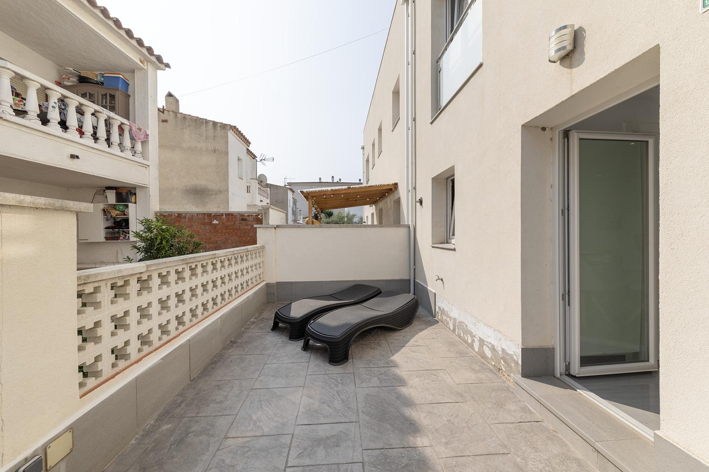 3 Bed, 4 Bath, HouseFor Sale, Empuriabrava, Girona, 17487