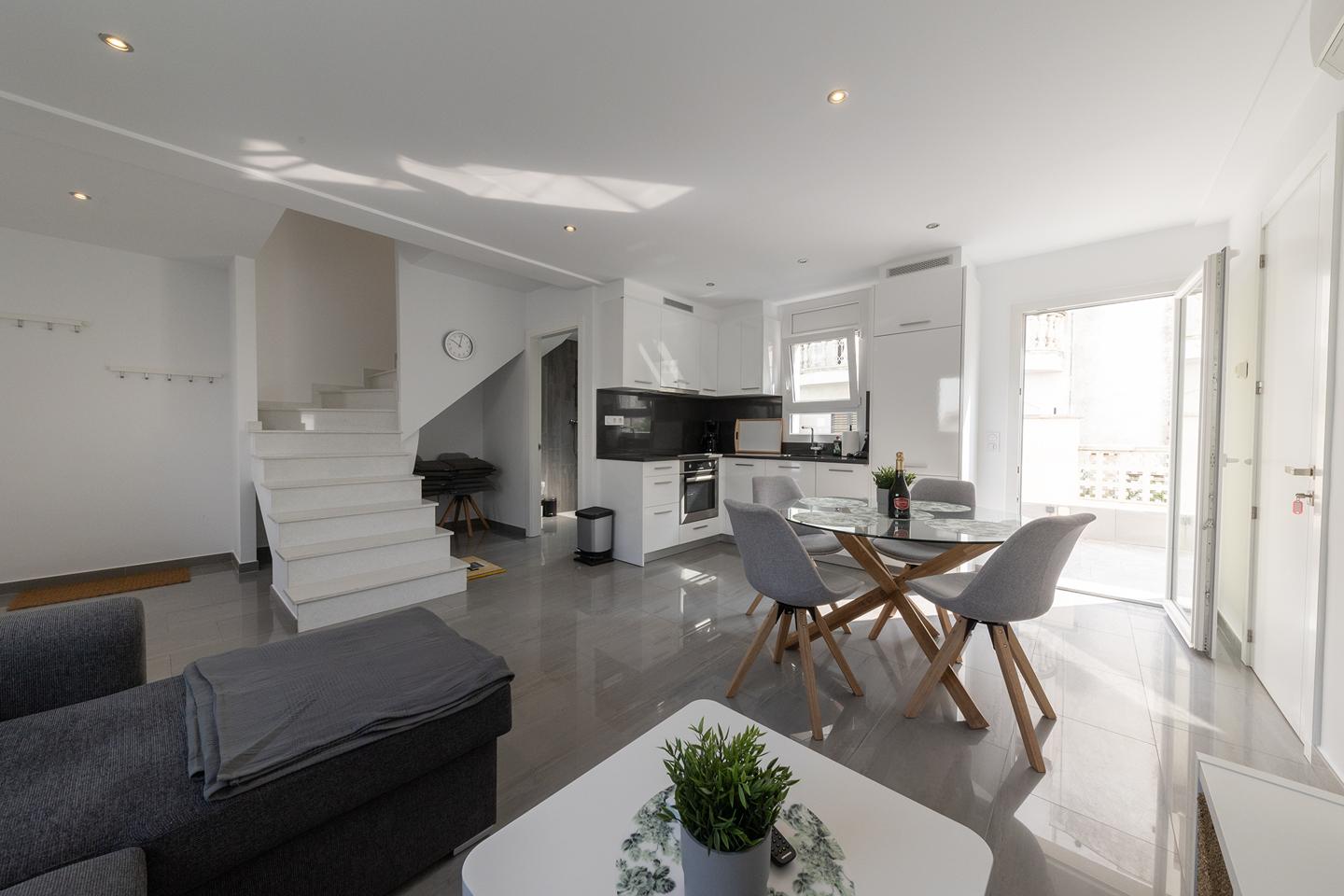 3 Bed, 4 Bath, HouseFor Sale, Empuriabrava, Girona, 17487