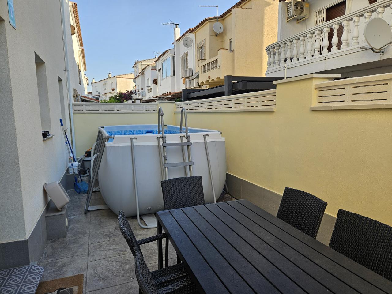 3 Bed, 4 Bath, HouseFor Sale, Empuriabrava, Girona, 17487