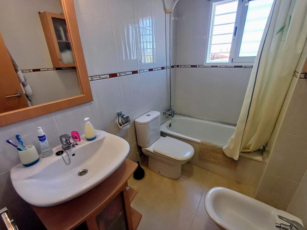 3 Bed, 2 Bath, ApartmentFor Sale, Piles, Valencia, 46712 3 Bed, 2 Bath, ApartmentFor Sale, Piles, Valencia, 46712