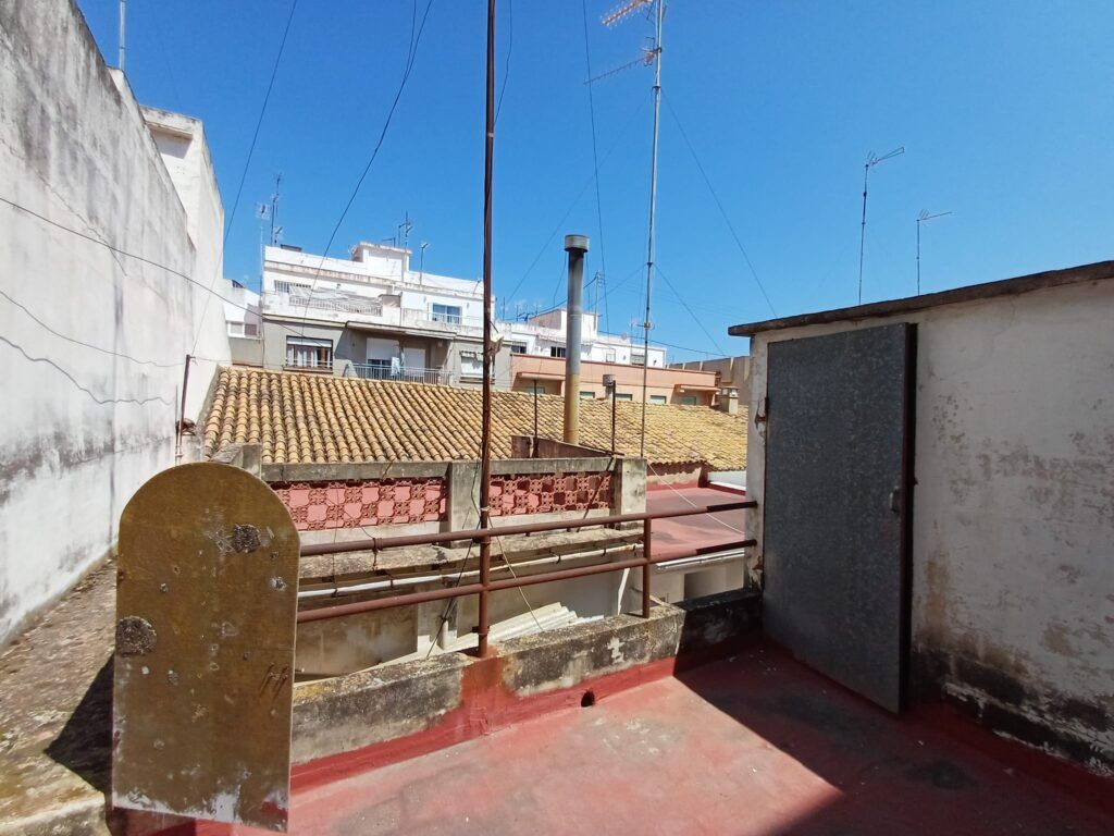 5 Bed, 2 Bath, HouseFor Sale, Oliva, Valencia, 46780