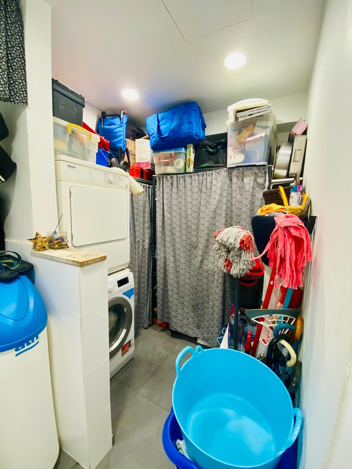 3 Bed, 2 Bath, ApartmentFor Sale, Palma de Mallorca, Islas Baleares