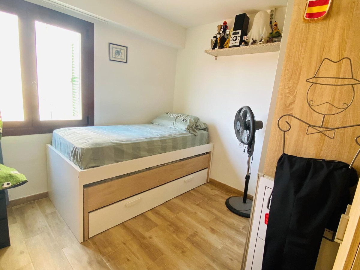 3 Bed, 2 Bath, ApartmentFor Sale, Palma de Mallorca, Islas Baleares