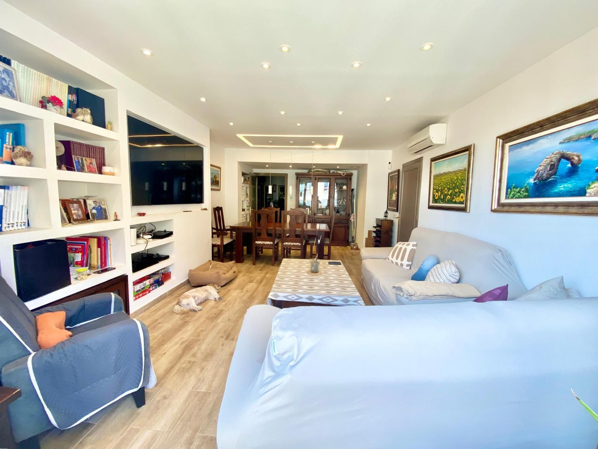 3 Bed, 2 Bath, ApartmentFor Sale, Palma de Mallorca, Islas Baleares