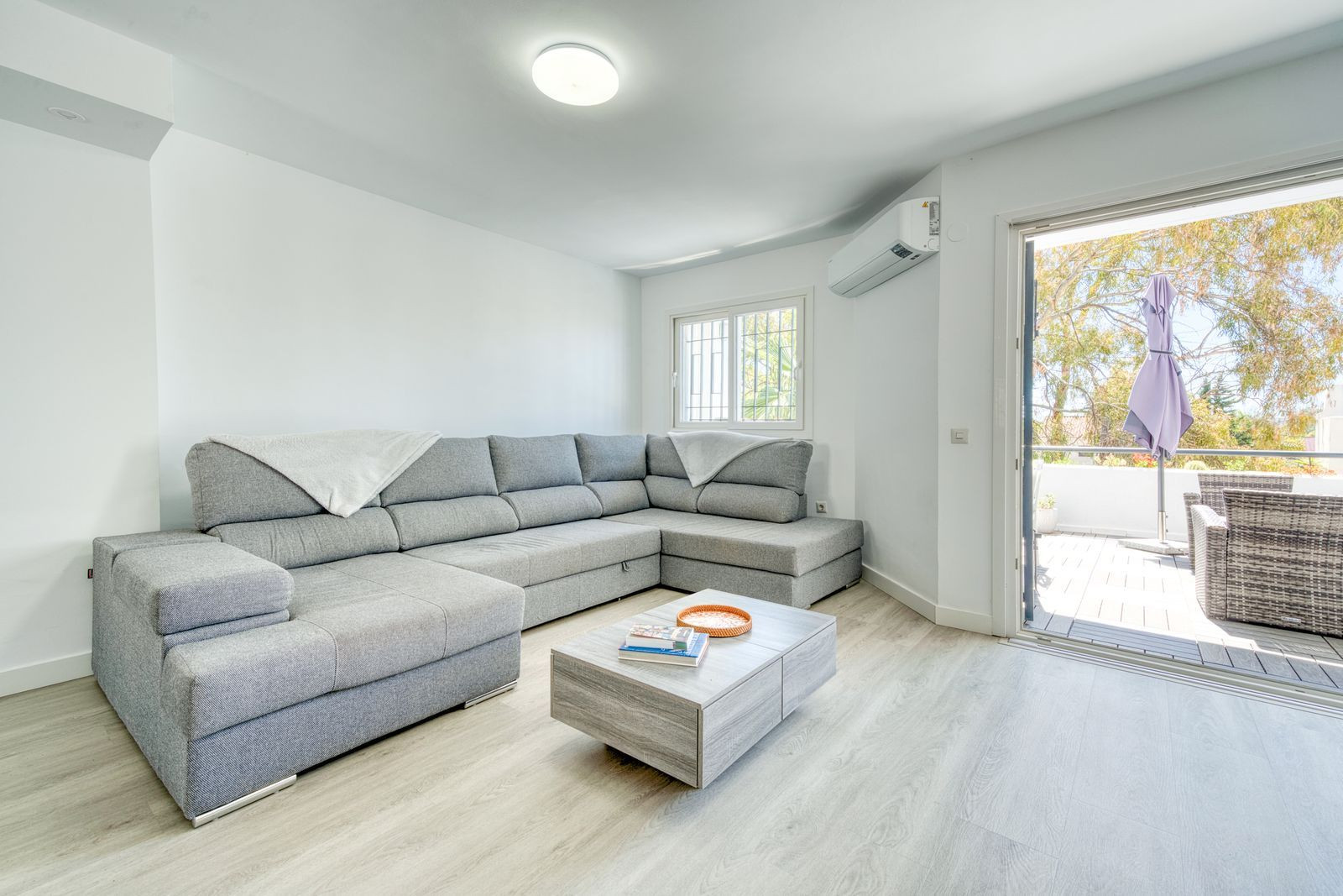 3 Bed, 2 Bath, HouseFor Sale, Marbella, Malaga