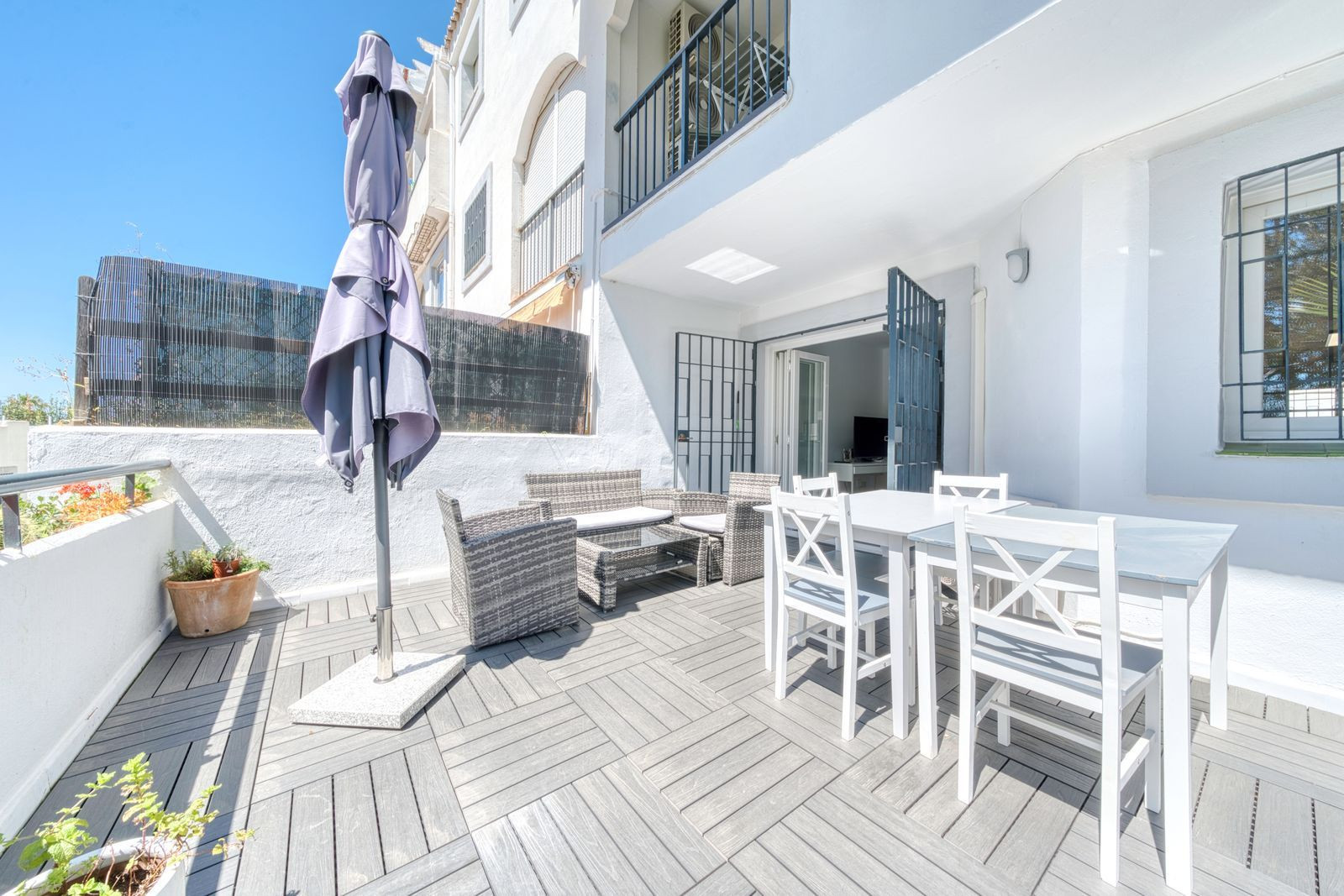 3 Bed, 2 Bath, HouseFor Sale, Marbella, Malaga