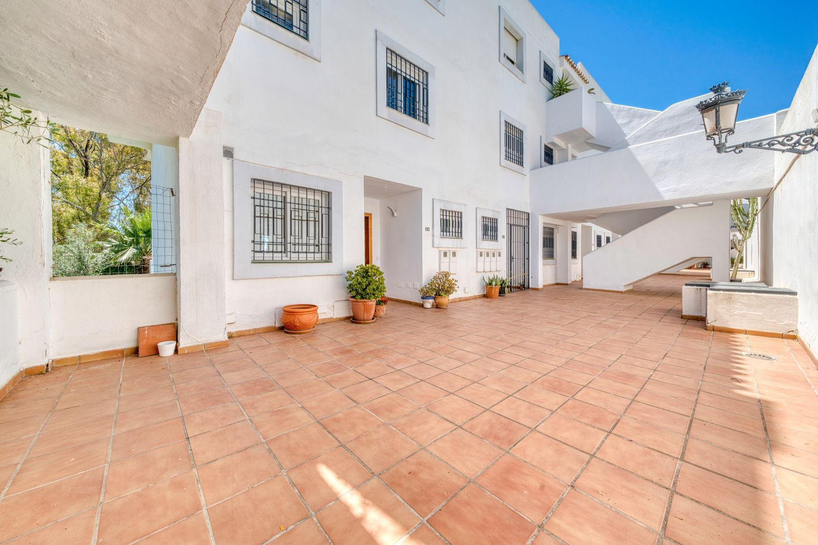 3 Bed, 2 Bath, HouseFor Sale, Marbella, Malaga