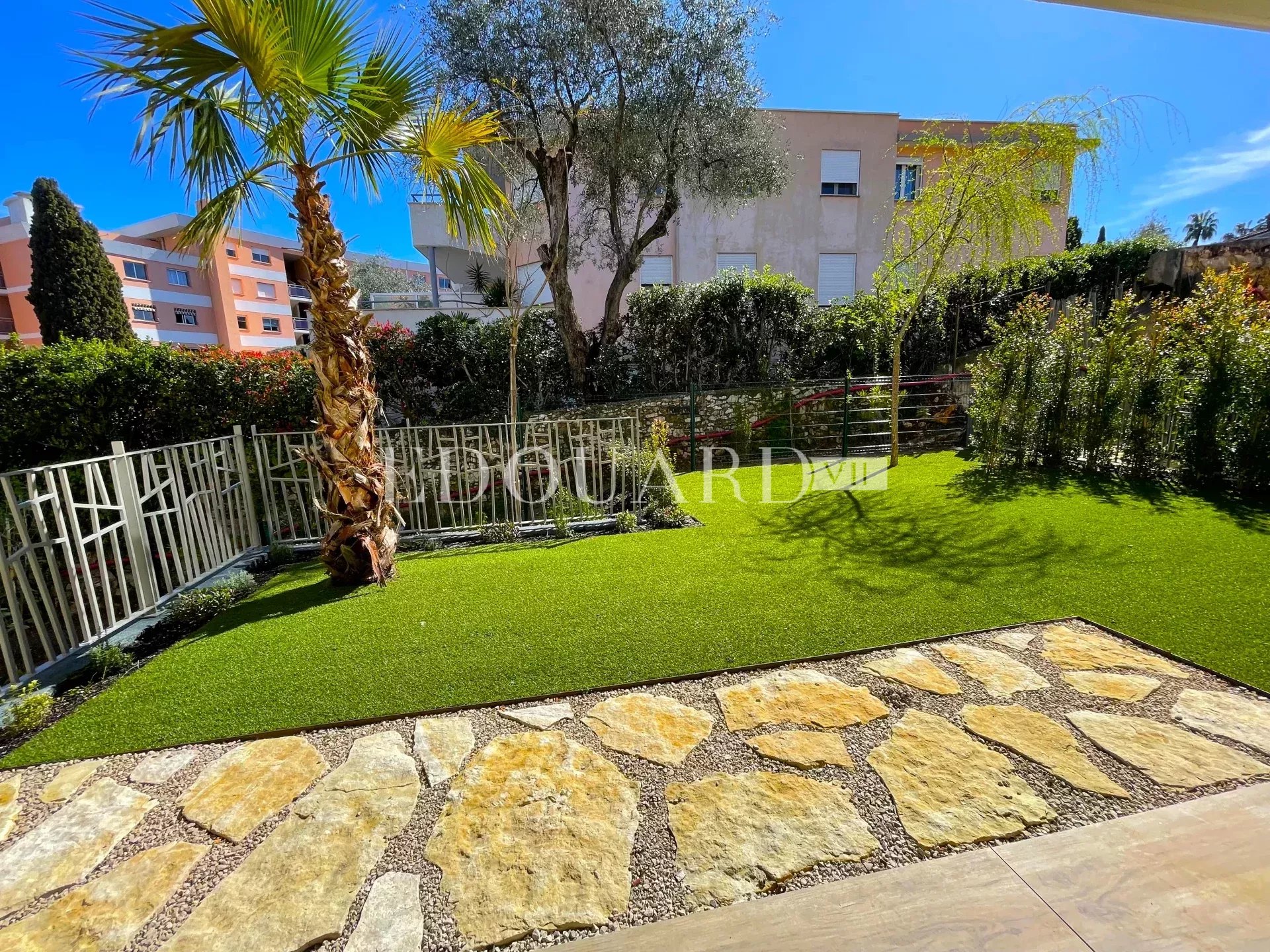 2 Bed, 2 Bath, ApartmentFor Sale, Roquebrune-Cap-Martin, Alpes-Maritimes