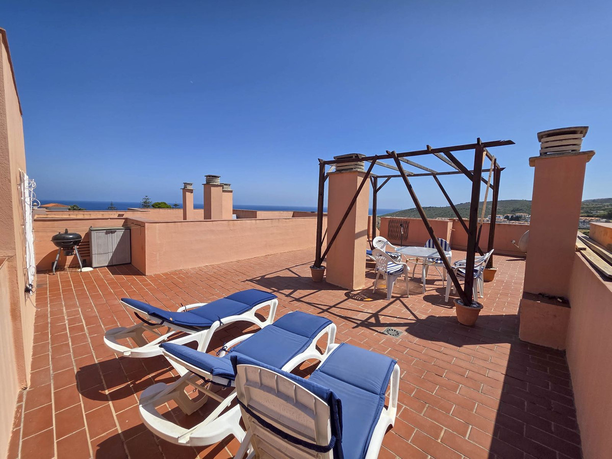2 Bed, 2 Bath, ApartmentFor Sale, La Duquesa, Malaga 2 Bed, 2 Bath, ApartmentFor Sale, La Duquesa, Malaga
