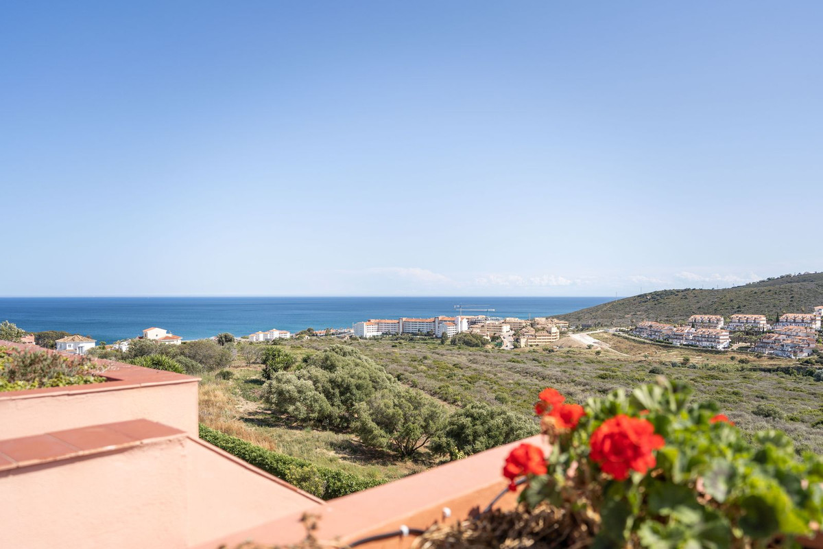 2 Bed, 2 Bath, ApartmentFor Sale, La Duquesa, Malaga 2 Bed, 2 Bath, ApartmentFor Sale, La Duquesa, Malaga