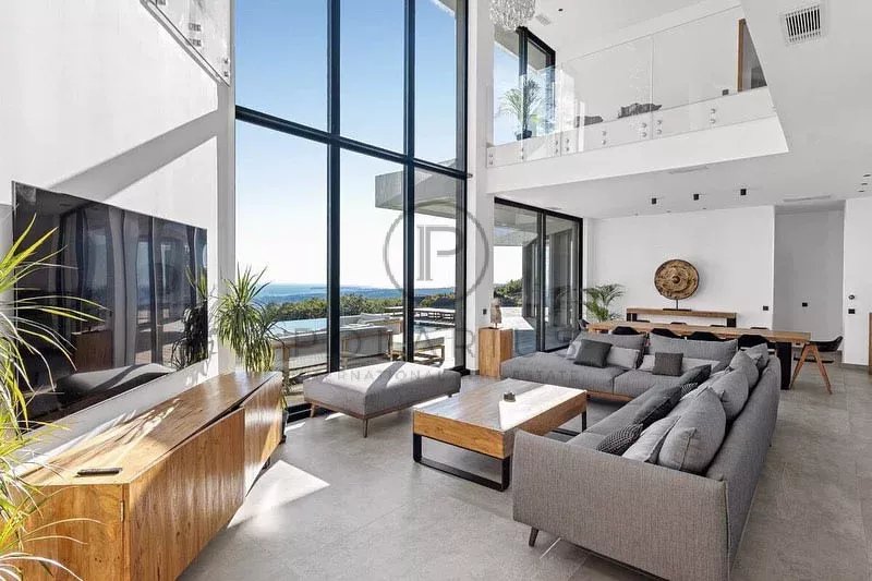 5 Bed, 5 Bath, HouseFor Sale, Vence, Alpes-Maritimes