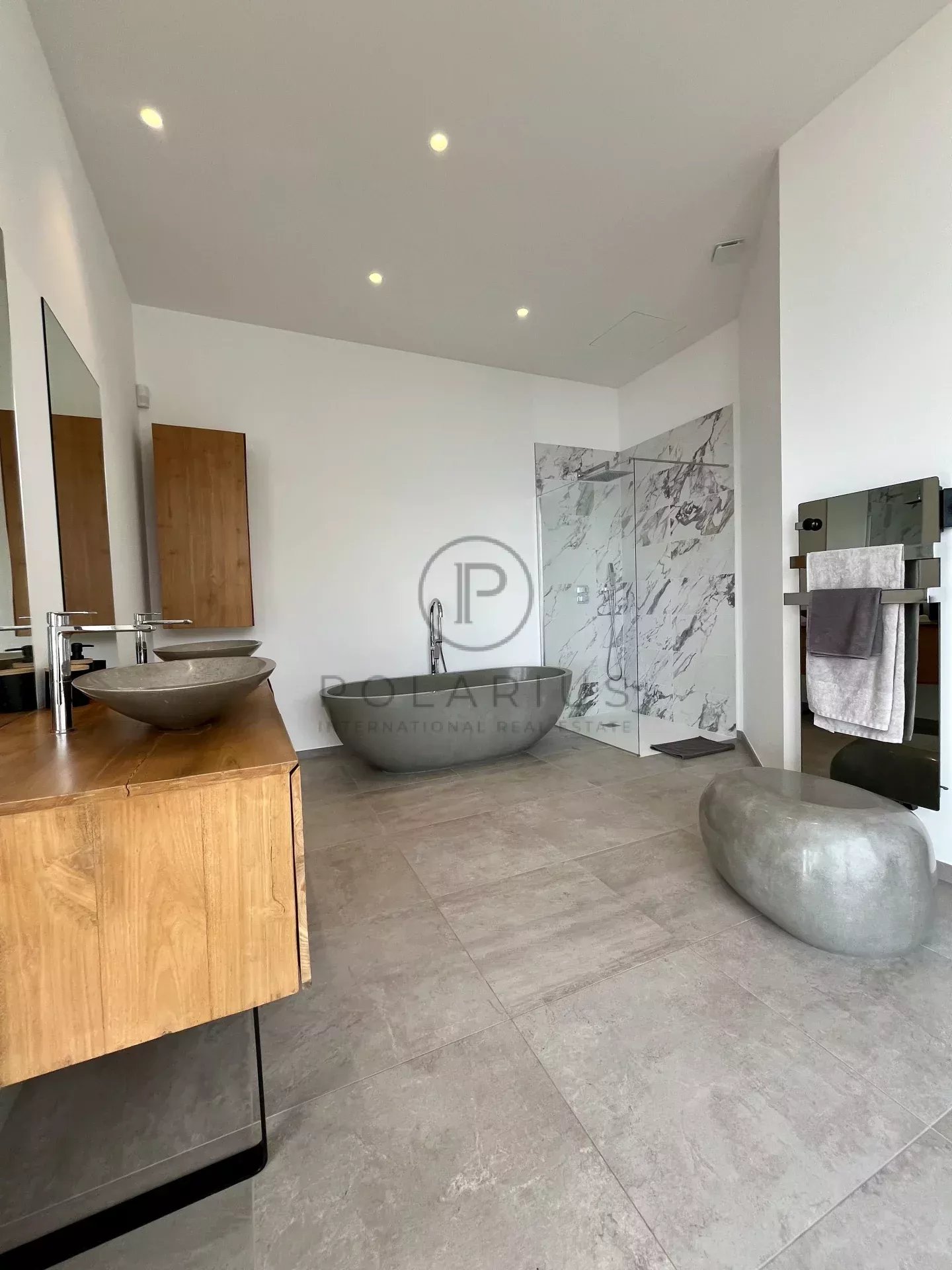 5 Bed, 5 Bath, HouseFor Sale, Vence, Alpes-Maritimes