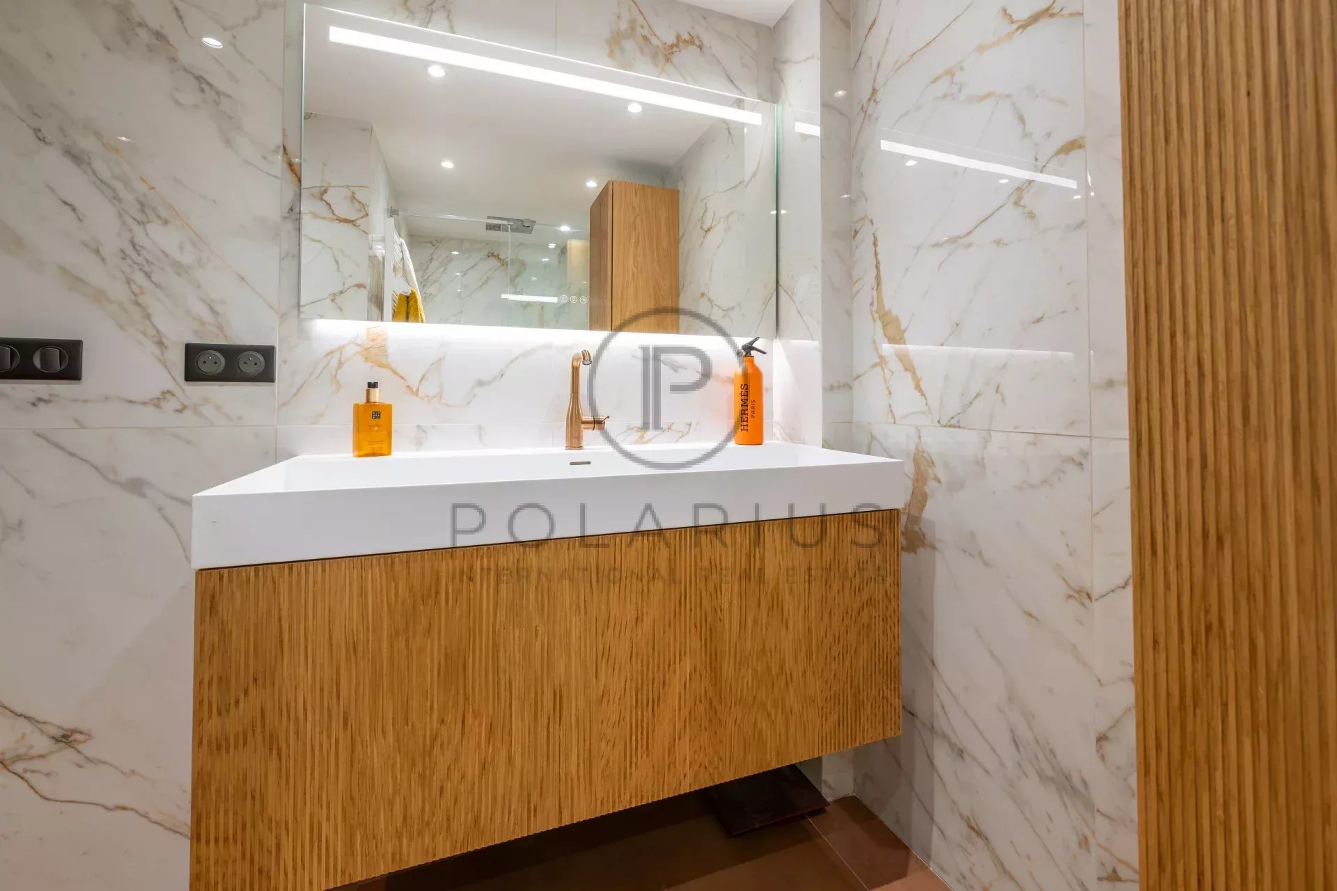 2 Bed, 1 Bath, ApartmentFor Sale, Nice, Alpes-Maritimes