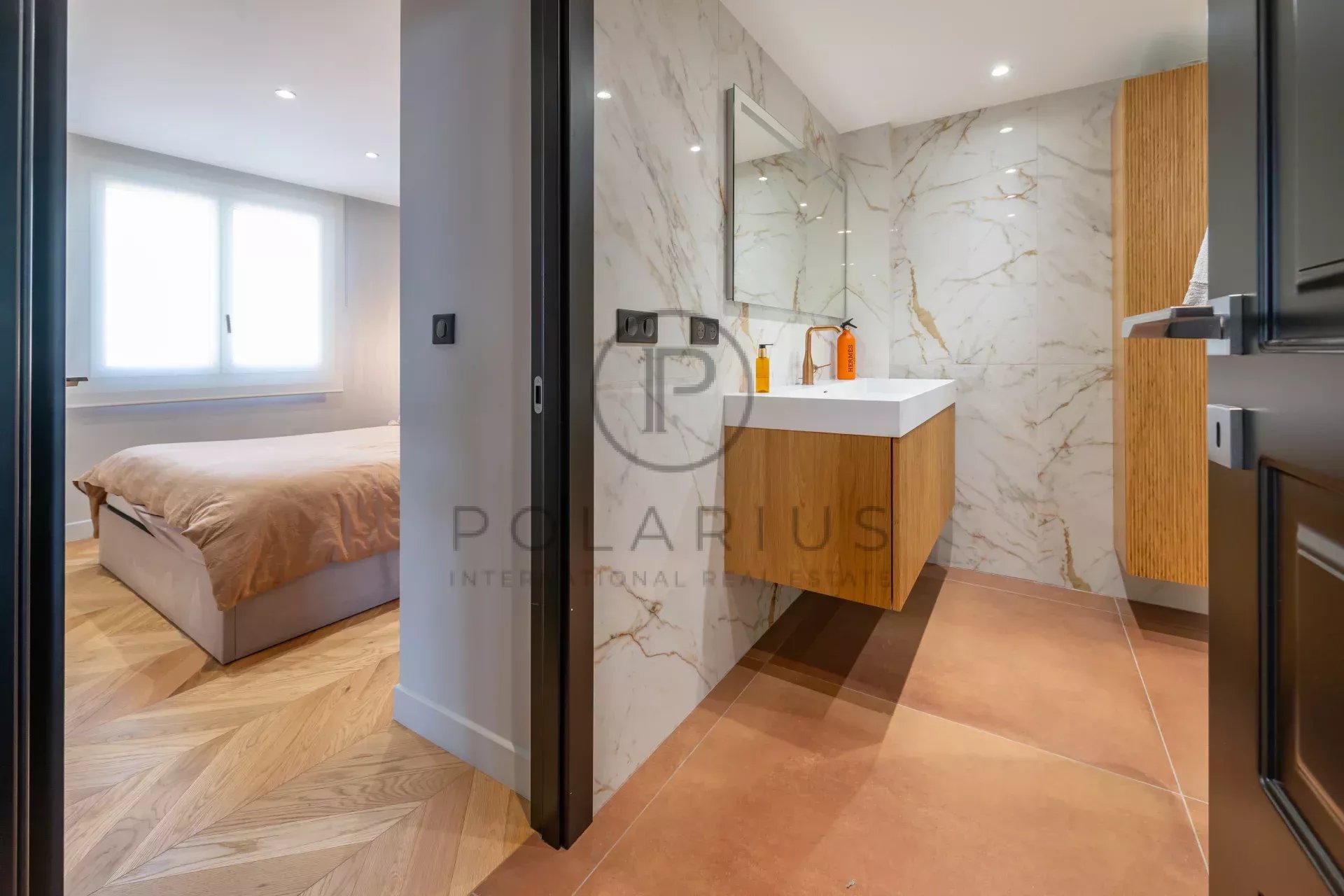 2 Bed, 1 Bath, ApartmentFor Sale, Nice, Alpes-Maritimes