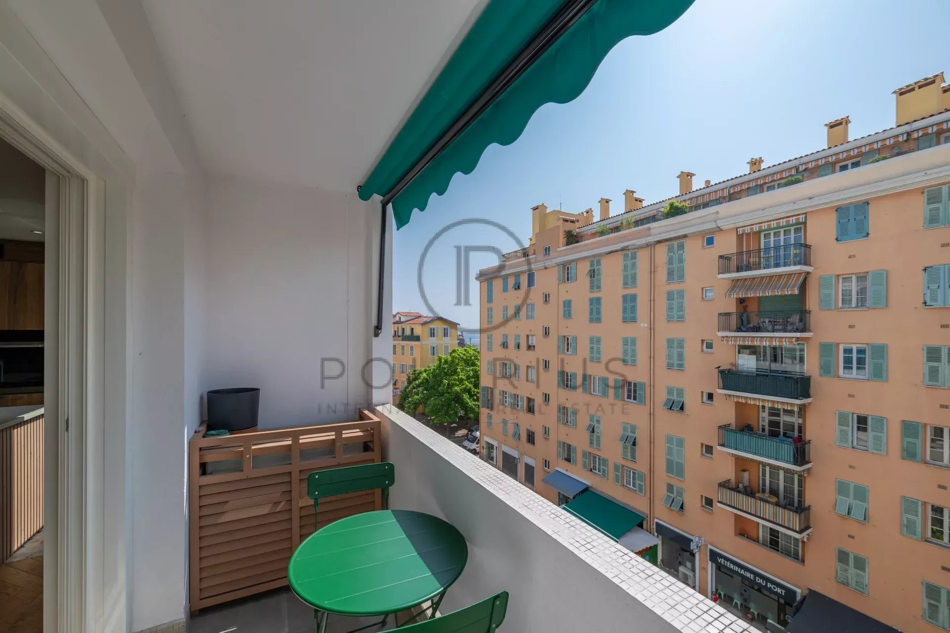 2 Bed, 1 Bath, ApartmentFor Sale, Nice, Alpes-Maritimes