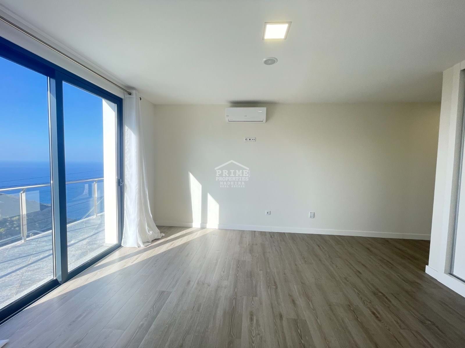 3 Bed, 4 Bath, HouseFor Sale, Ribeira Brava, Ilha da Madeira, 9350-257