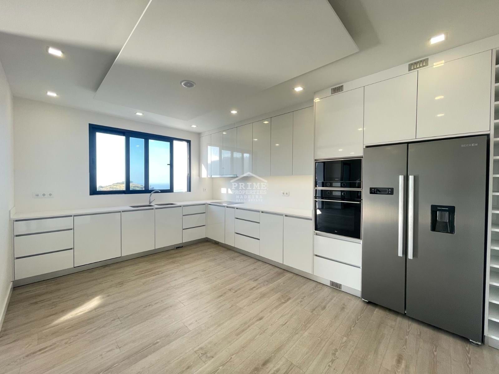 3 Bed, 4 Bath, HouseFor Sale, Ribeira Brava, Ilha da Madeira, 9350-257