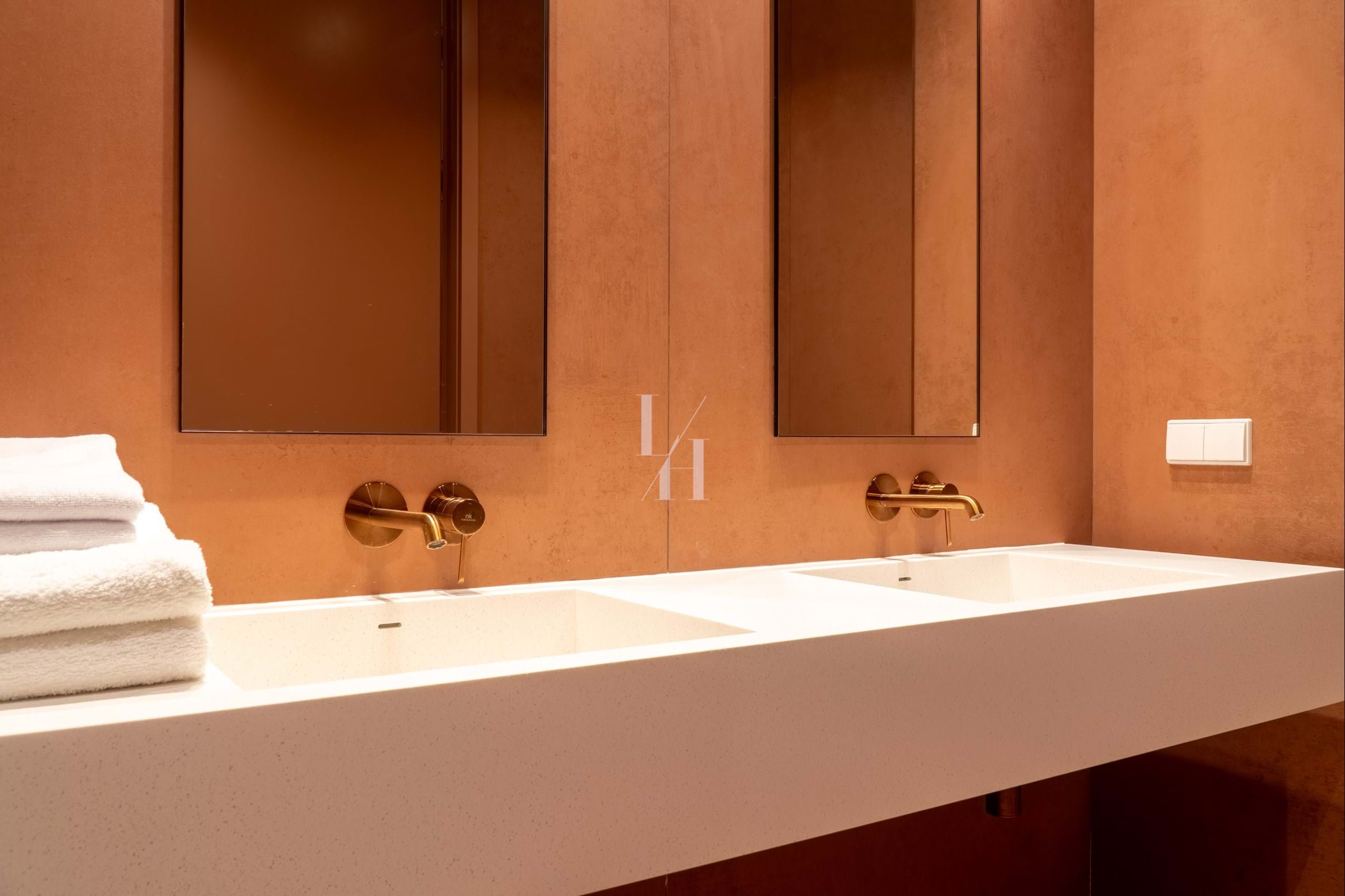 2 Bed, 2 Bath, ApartmentFor Sale, Lagos, Faro, 8600-544