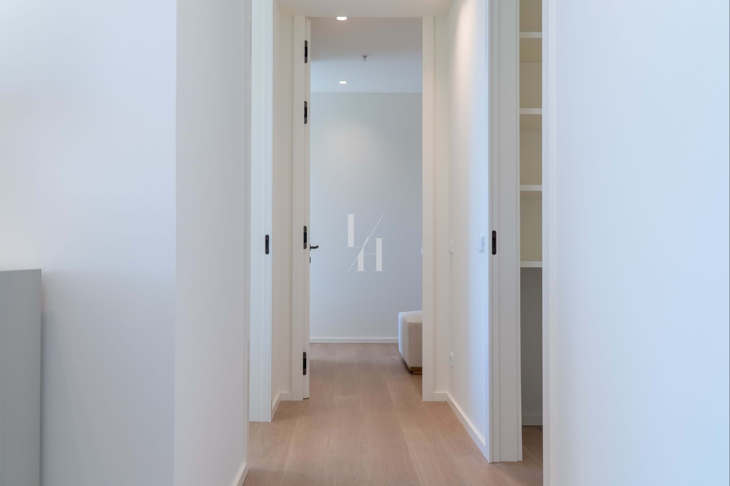 2 Bed, 2 Bath, ApartmentFor Sale, Lagos, Faro, 8600-544