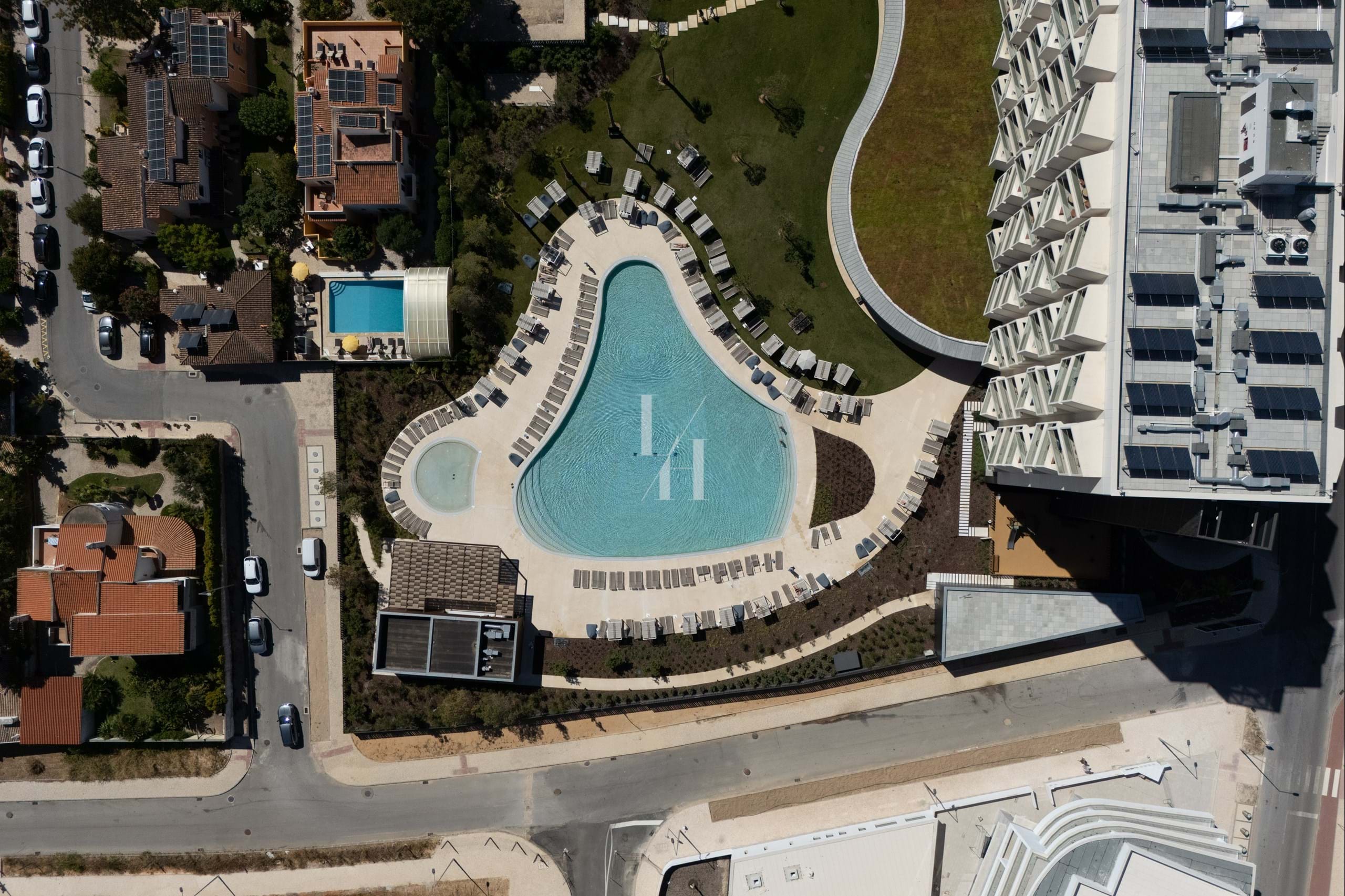 2 Bed, 2 Bath, ApartmentFor Sale, Lagos, Faro, 8600-544