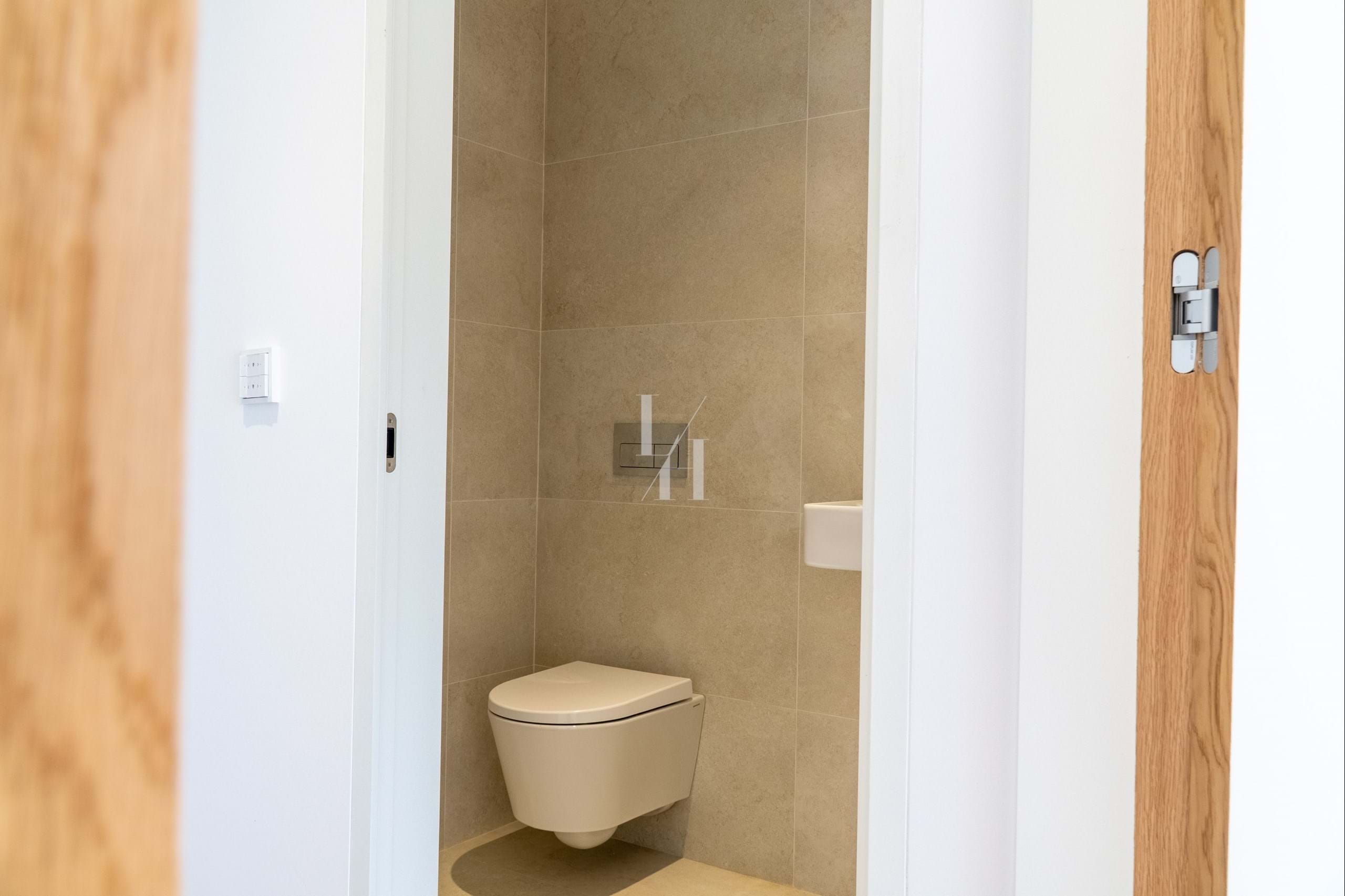 3 Bed, 4 Bath, HouseFor Sale, Loulé, Faro, 8125-406