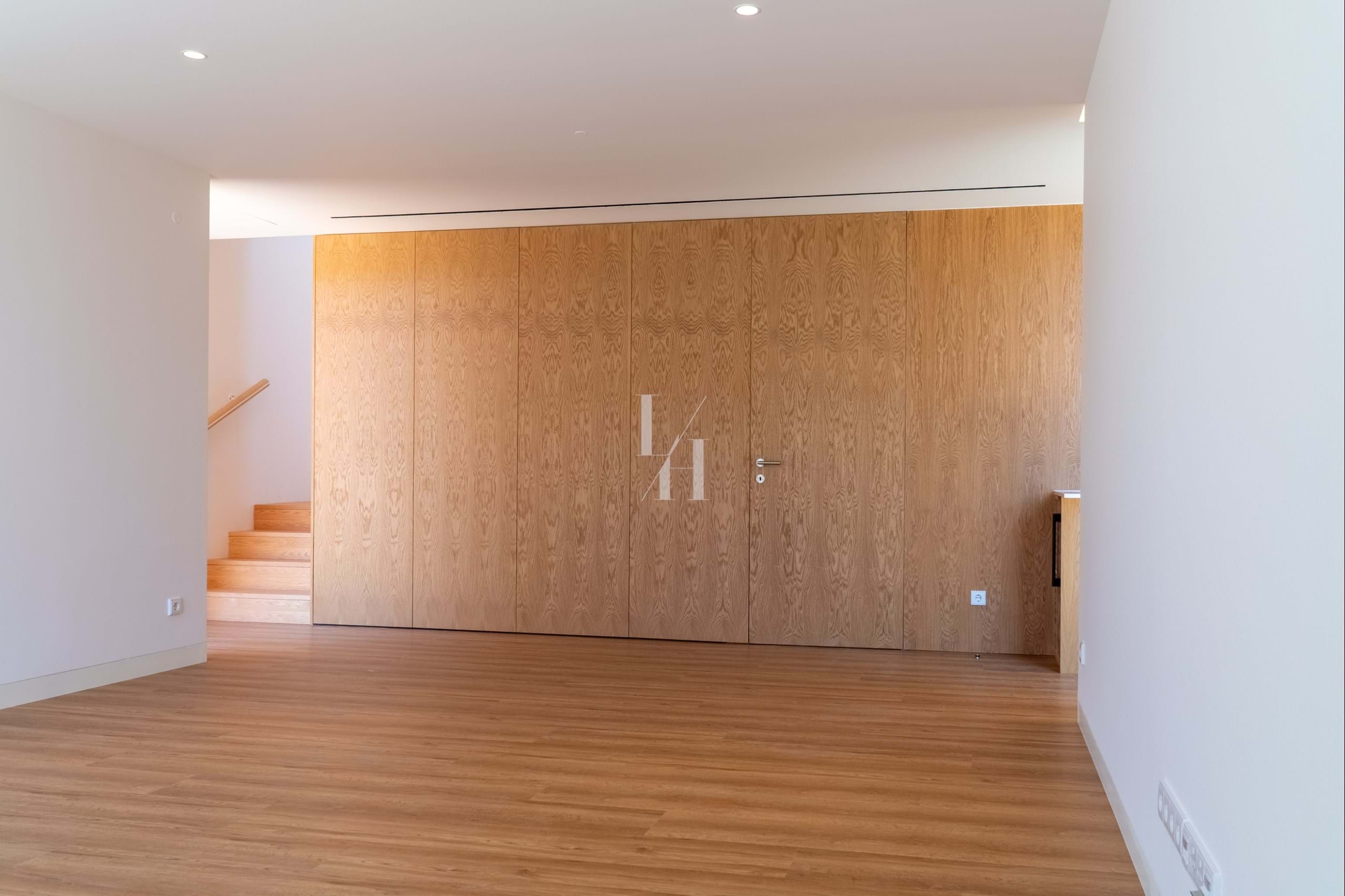 3 Bed, 4 Bath, HouseFor Sale, Loulé, Faro, 8125-406