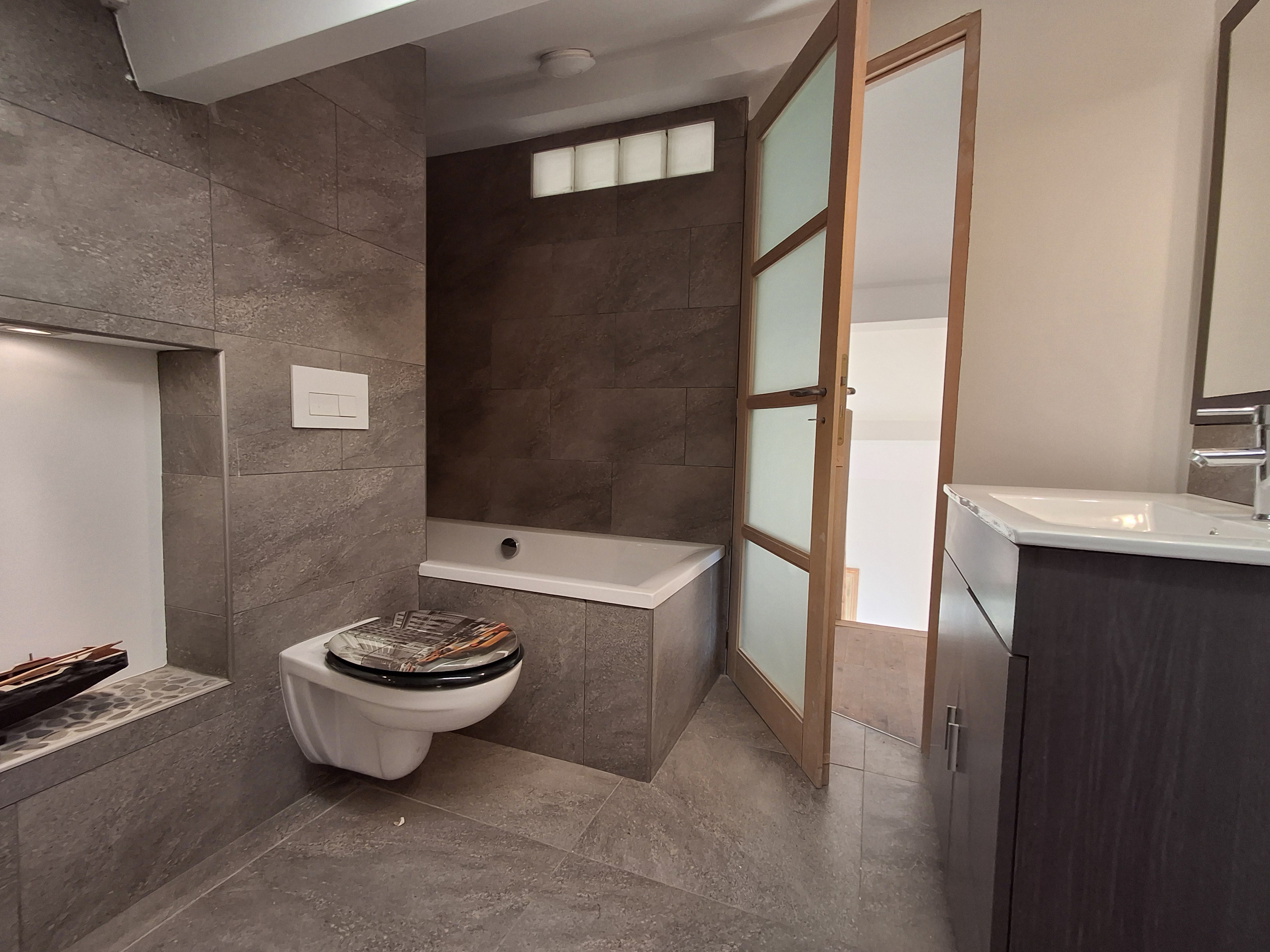 4 Bed, 3 Bath, HouseFor Sale, Lalinde, Dordogne, Aquitaine, 24150