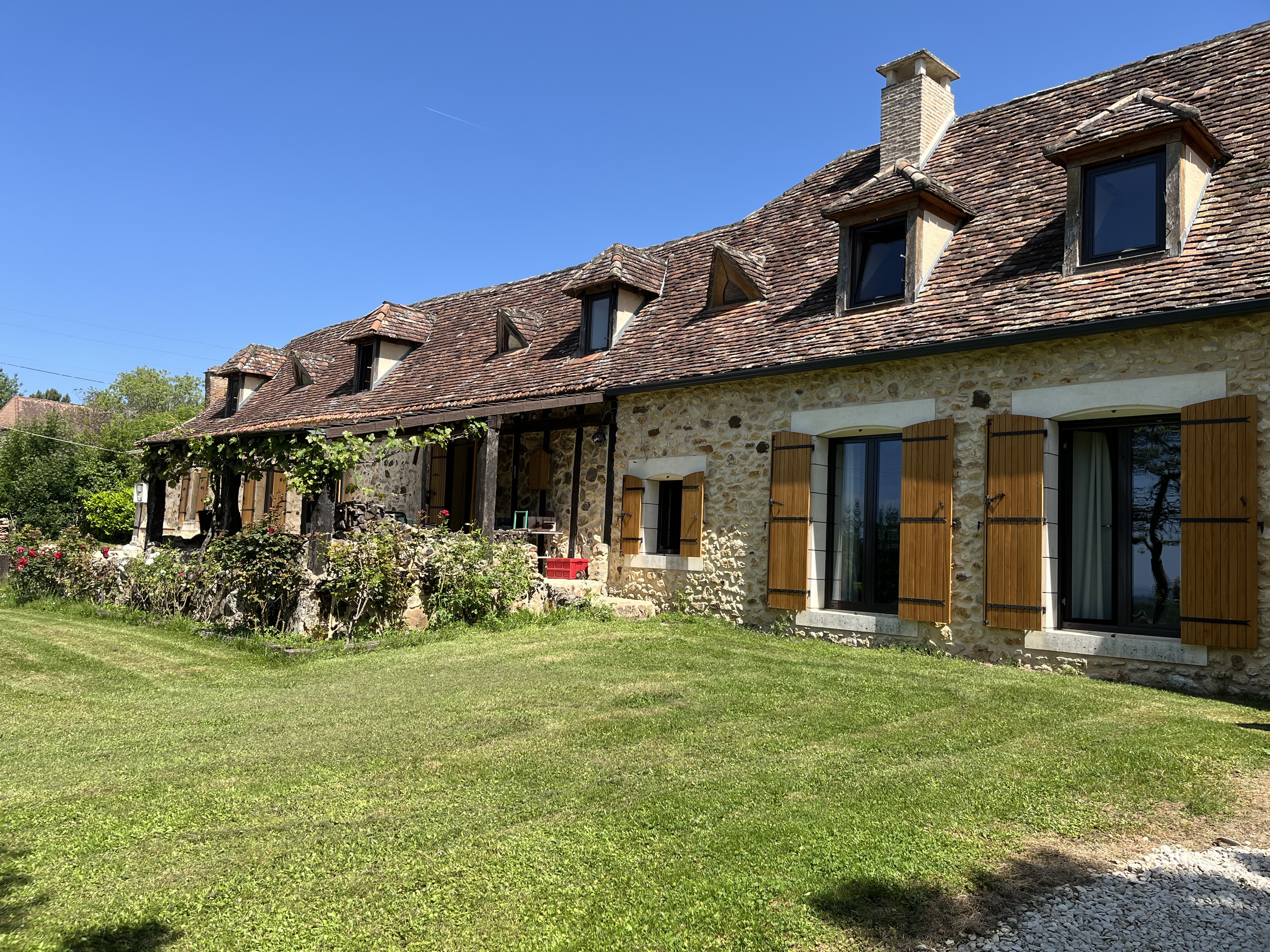 4 Bed, 2 Bath, HouseFor Sale, Bergerac, Dordogne, Aquitaine, 24100