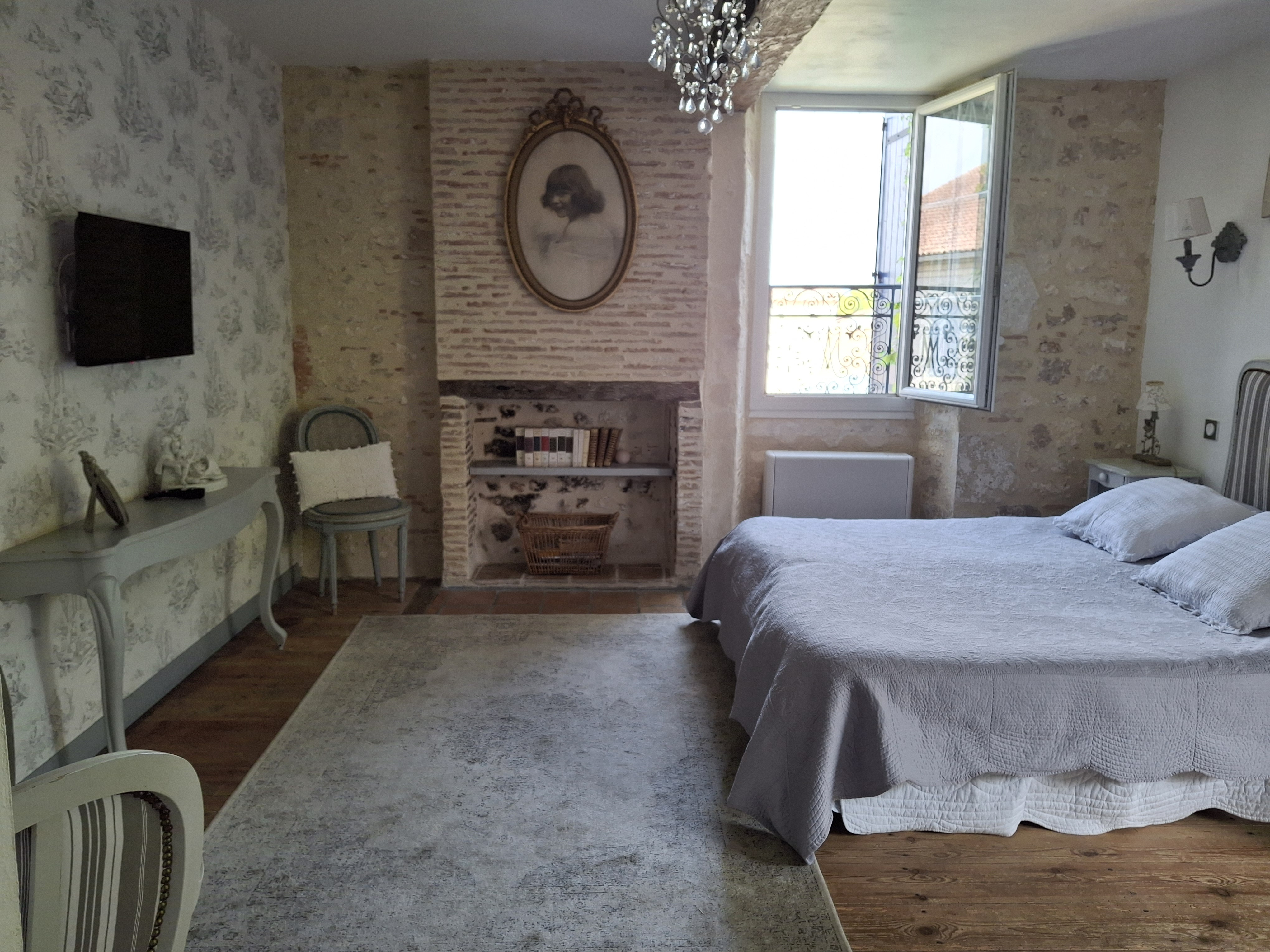 8 Bed, 6 Bath, HouseFor Sale, Villereal, Lot-et-Garonne, Aquitaine, 47210