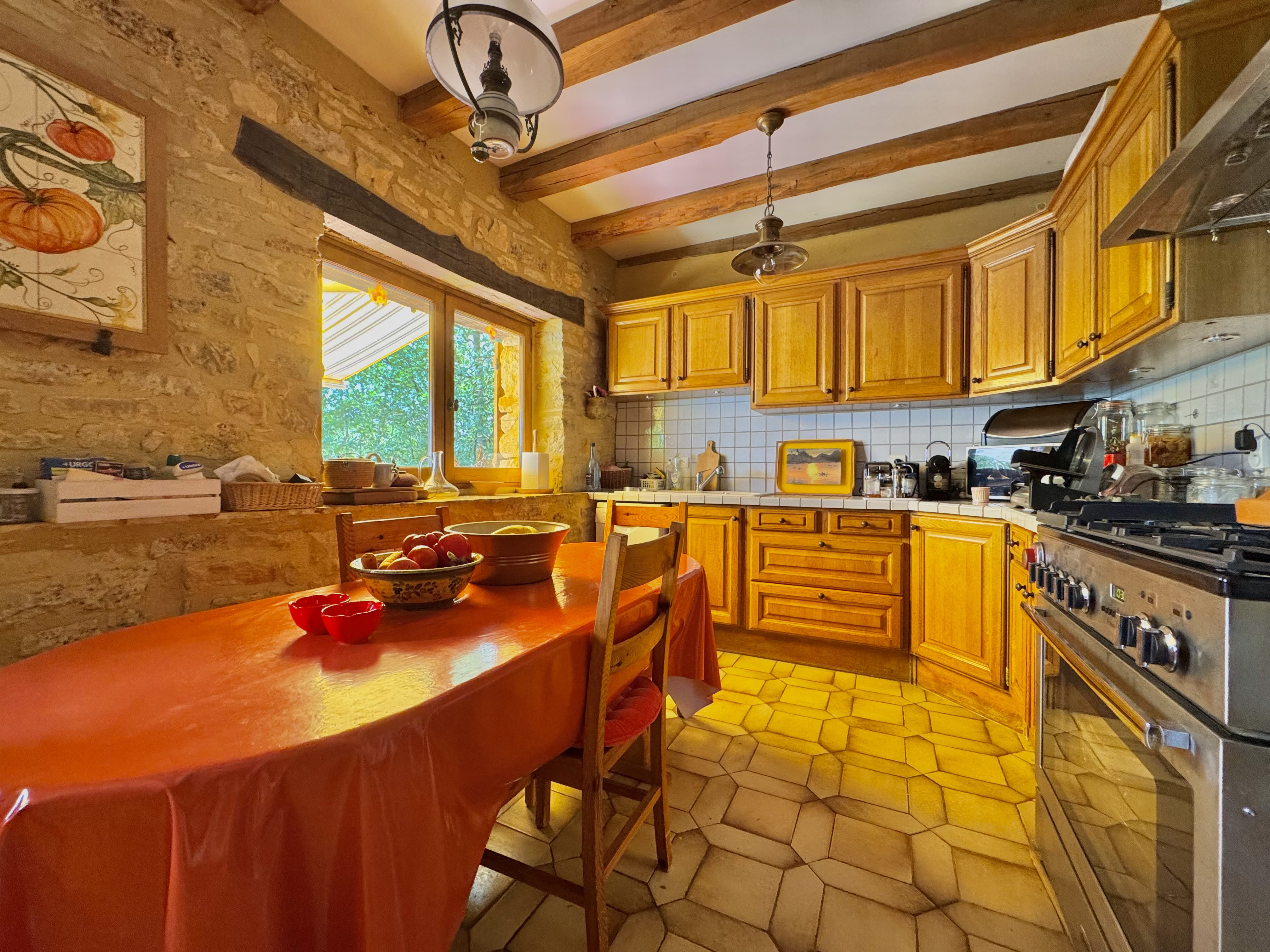 4 Bed, 1 Bath, HouseFor Sale, Bouzic, Dordogne, Aquitaine, 24250