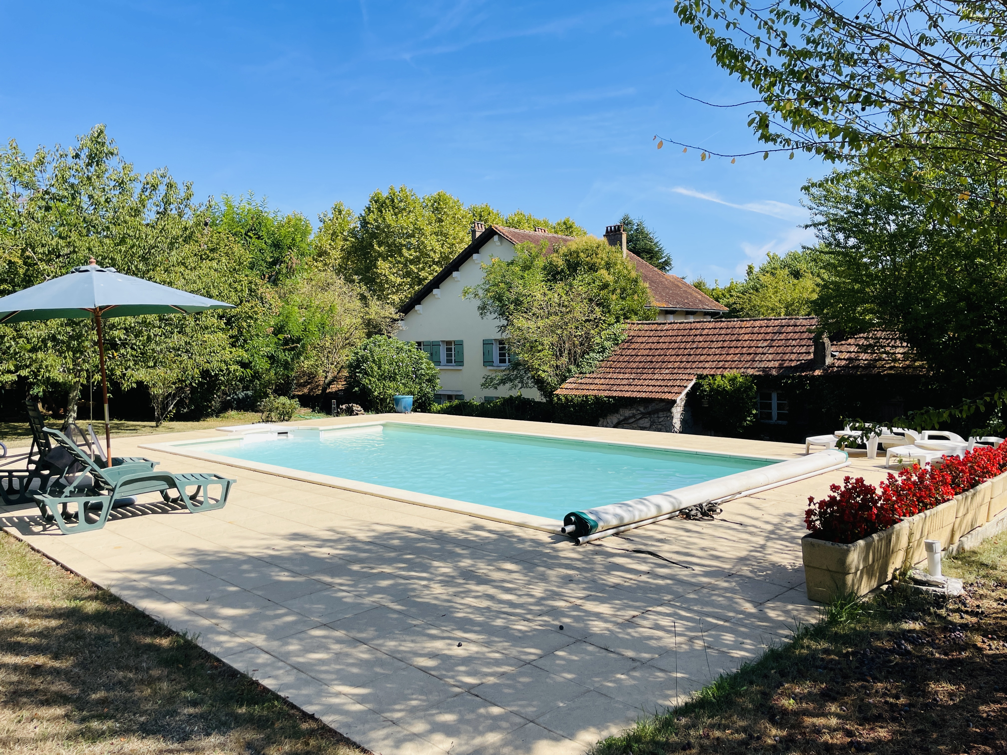 5 Bed, 1 Bath, HouseFor Sale, Pressignac Vicq, Dordogne, Aquitaine, 24150