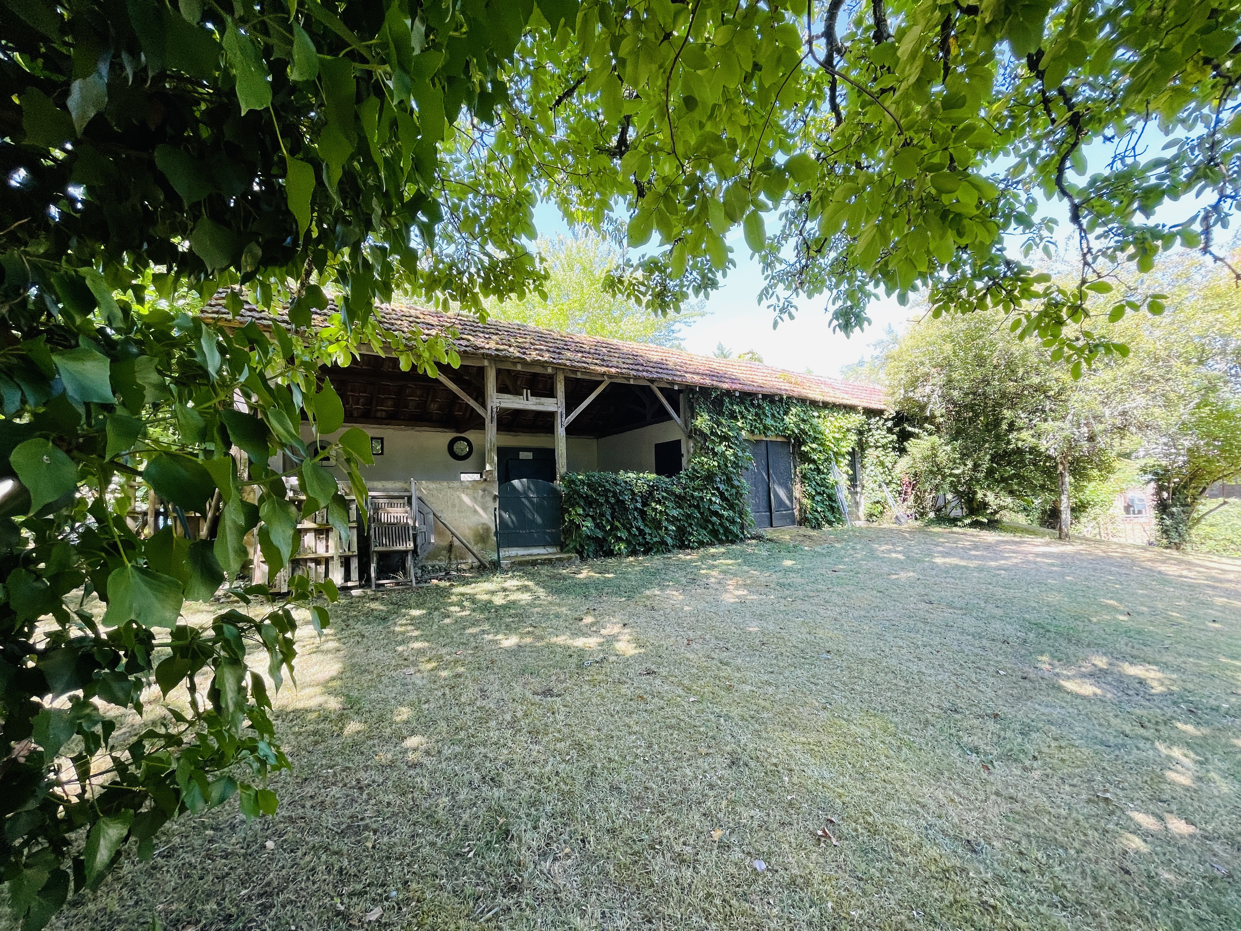 5 Bed, 1 Bath, HouseFor Sale, Pressignac Vicq, Dordogne, Aquitaine, 24150