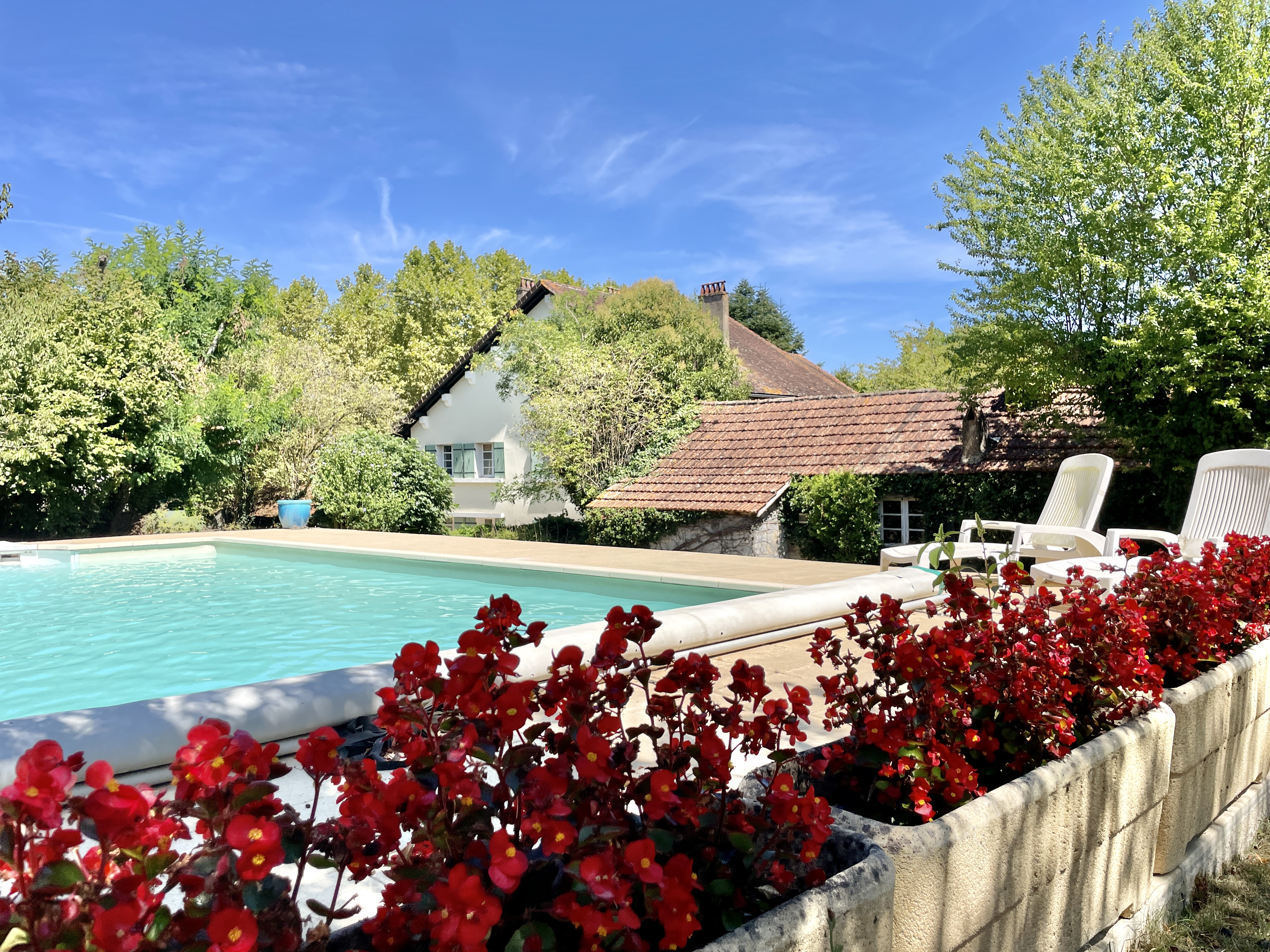 5 Bed, 1 Bath, HouseFor Sale, Pressignac Vicq, Dordogne, Aquitaine, 24150