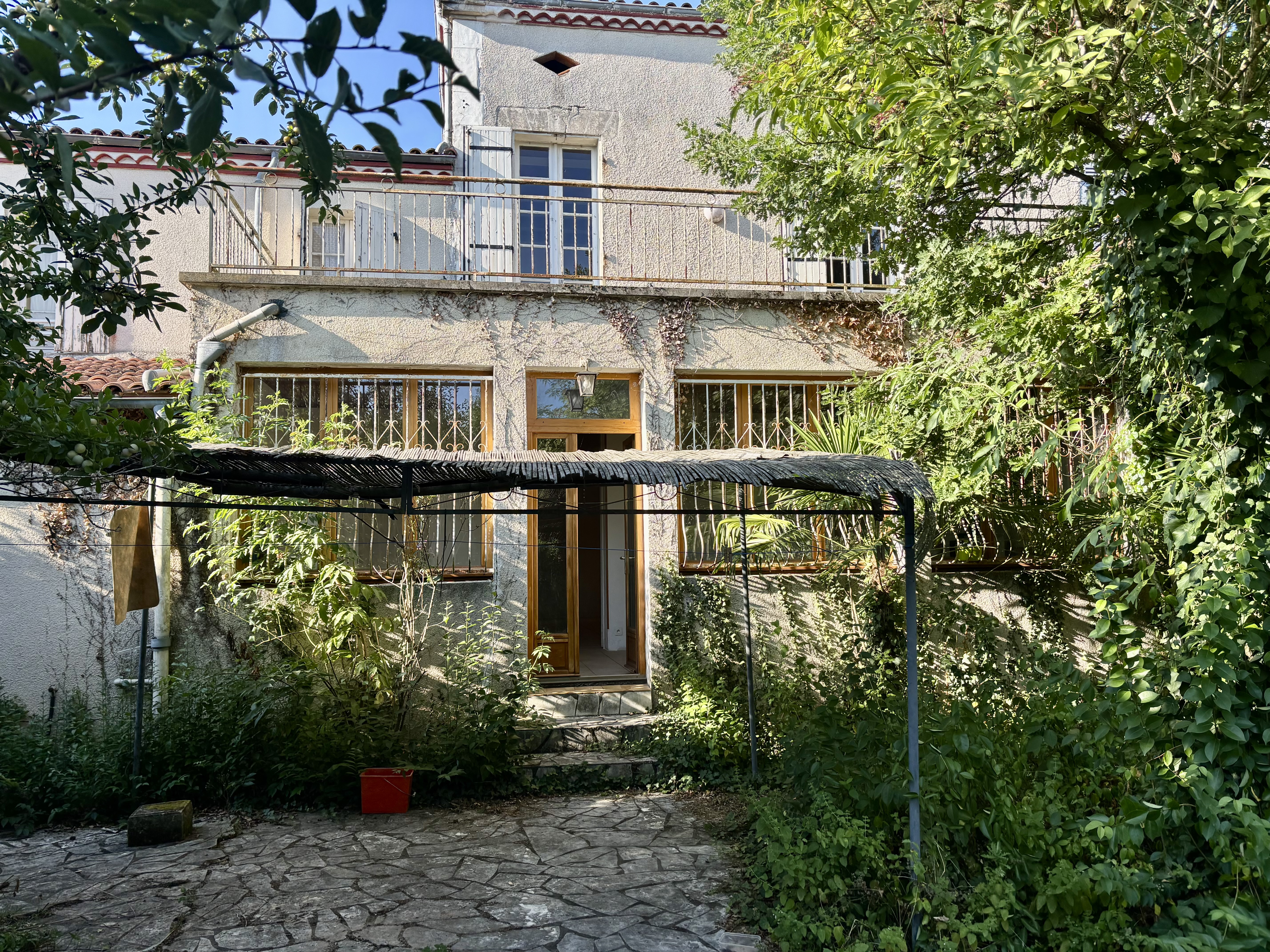 4 Bed, 1 Bath, HouseFor Sale, Villeneuve sur lot, Lot-et-Garonne, Aquitaine, 47300