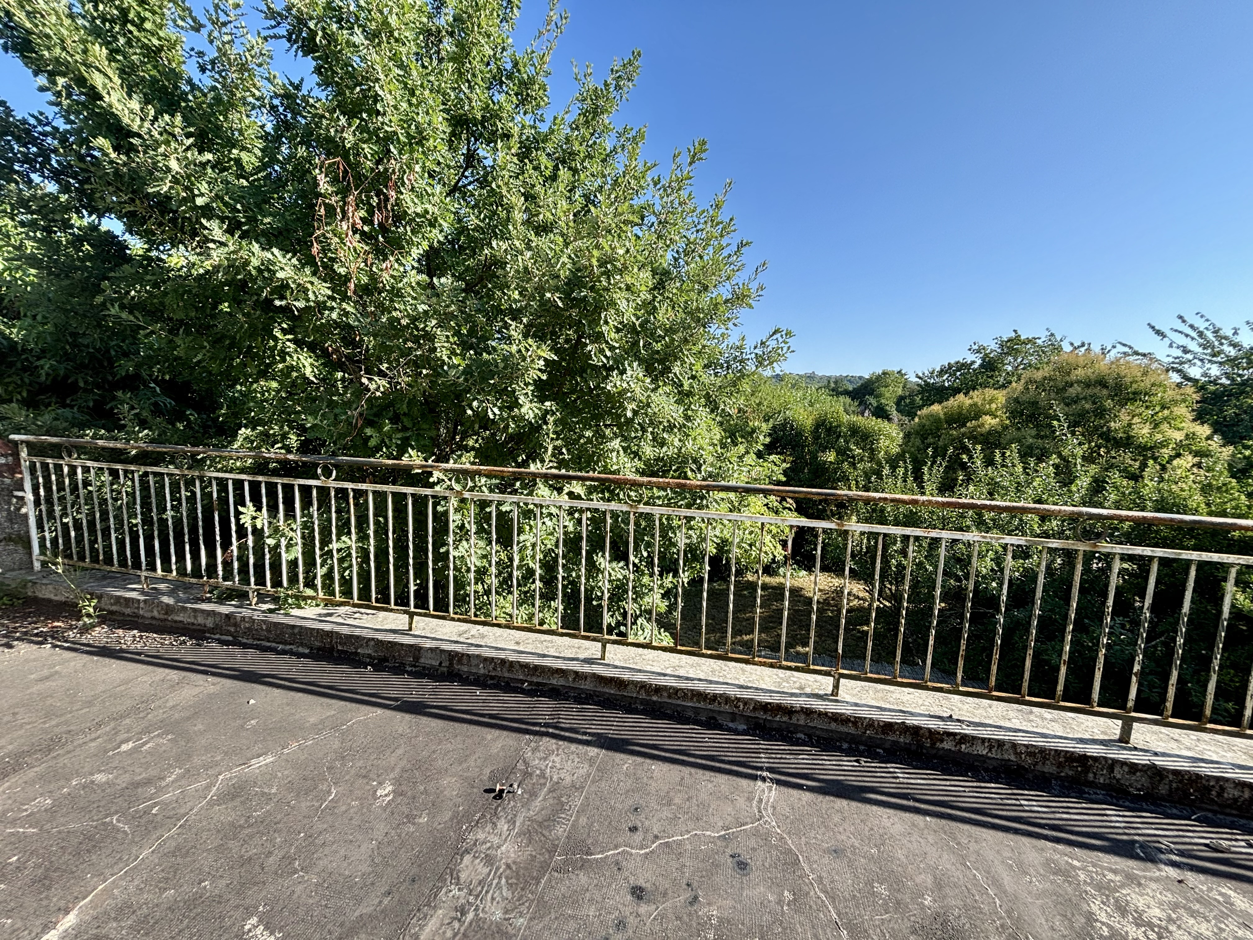 4 Bed, 1 Bath, HouseFor Sale, Villeneuve sur lot, Lot-et-Garonne, Aquitaine, 47300