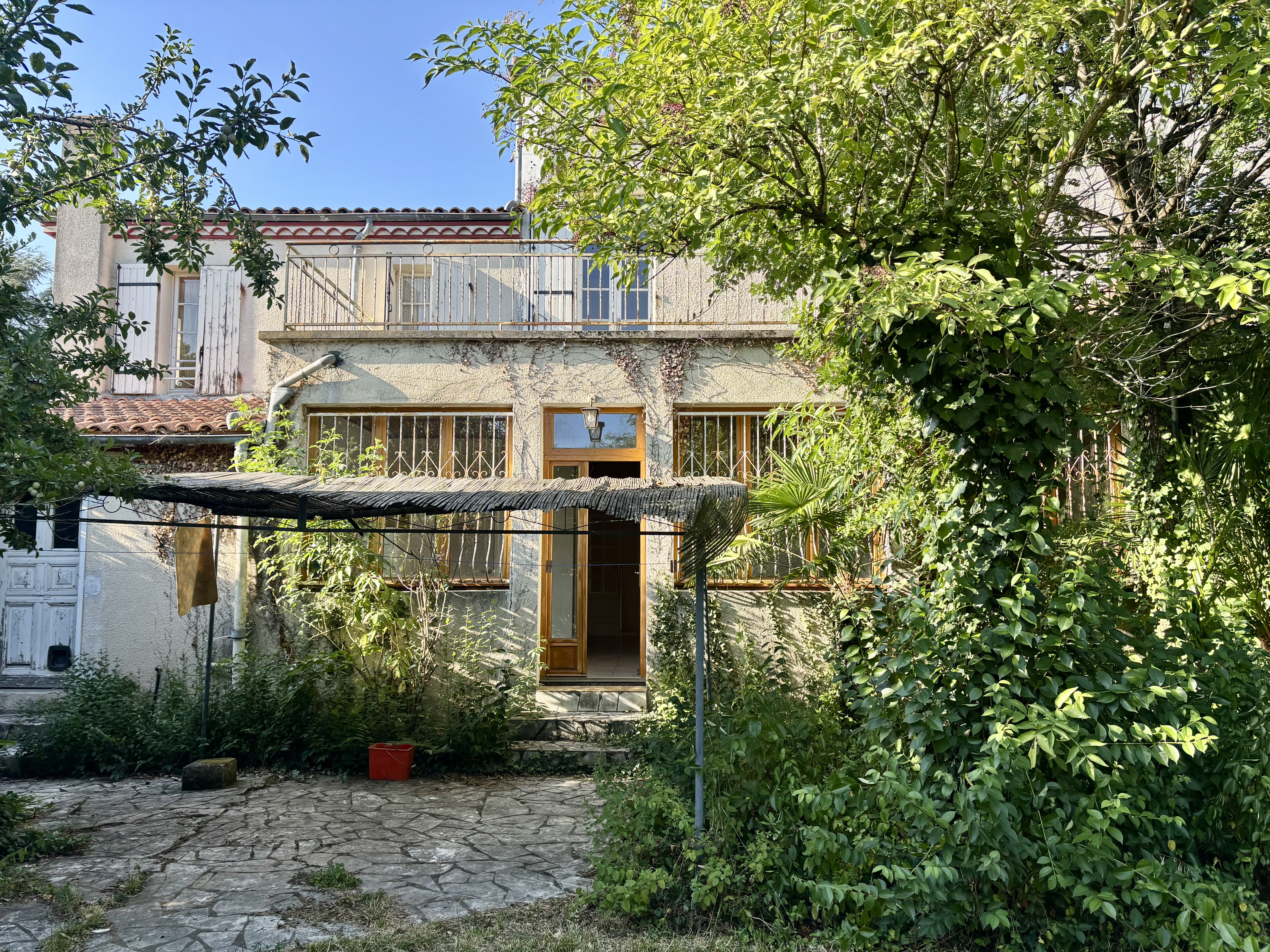 4 Bed, 1 Bath, HouseFor Sale, Villeneuve sur lot, Lot-et-Garonne, Aquitaine, 47300