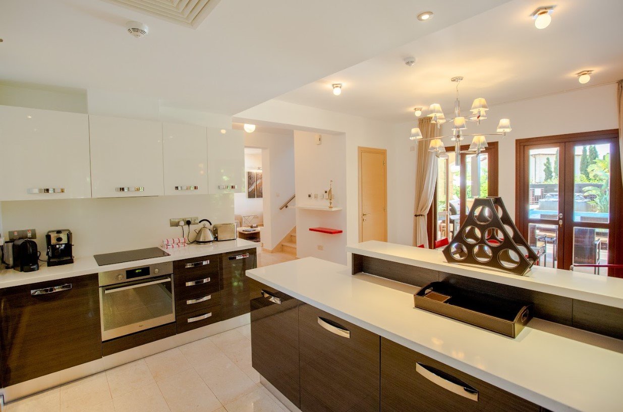 3 Bed, 2 Bath, HouseFor Sale, Aphrodite Hills, Paphos