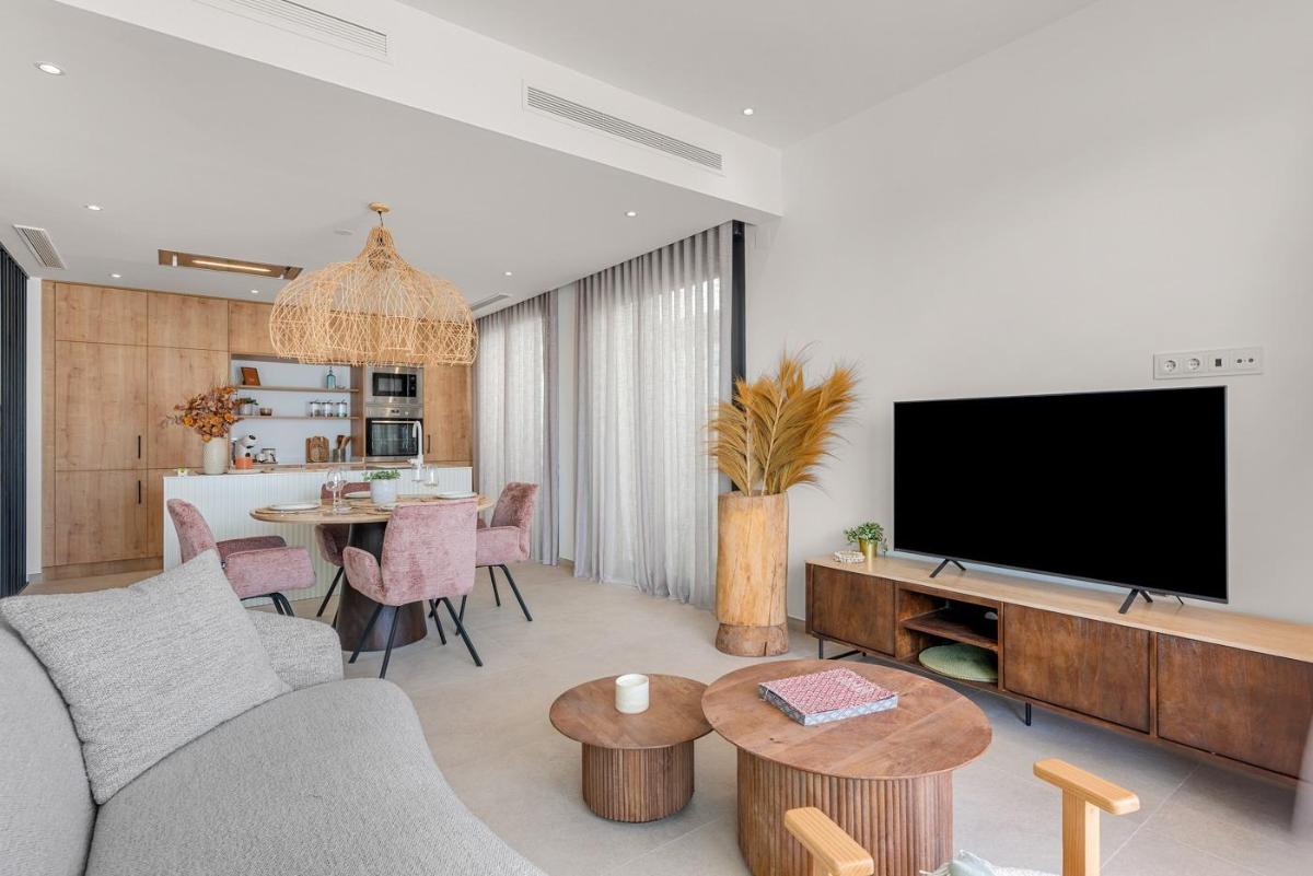 3 Bed, 2 Bath, HouseFor Sale, Dolores, Alicante