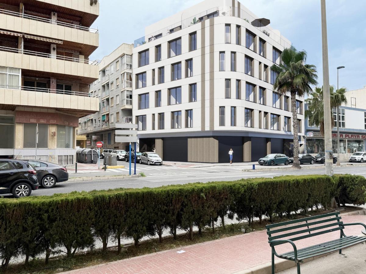 2 Bed, 1 Bath, ApartmentFor Sale, Torrevieja, Alicante 2 Bed, 1 Bath, ApartmentFor Sale, Torrevieja, Alicante
