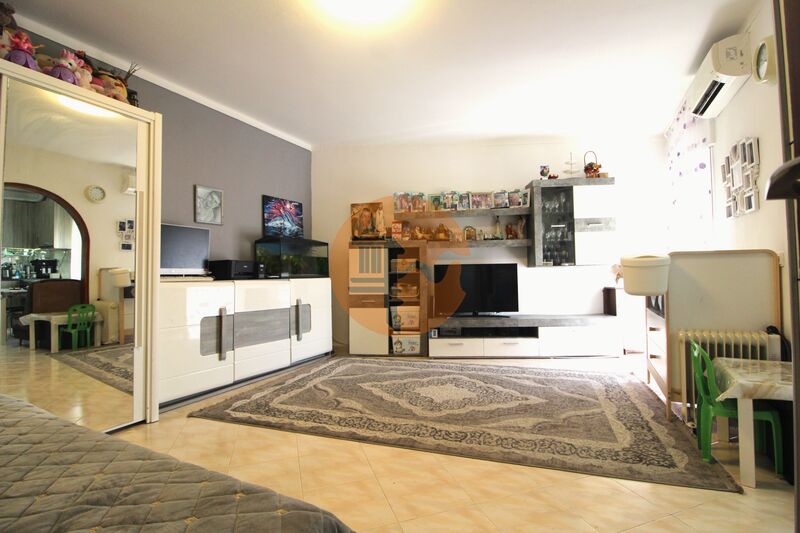 2 Bed, 1 Bath, ApartmentFor Sale, Tavira, Faro