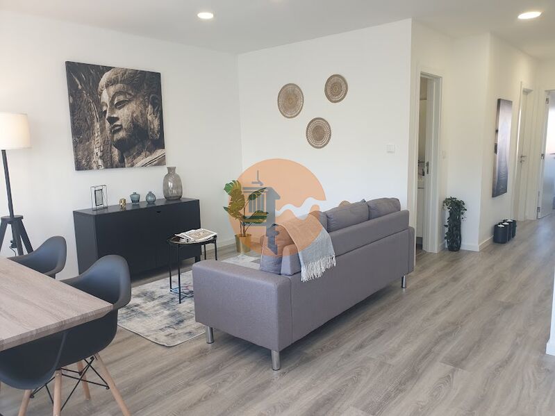 3 Bed, 2 Bath, ApartmentFor Sale, Lisboa, Lisboa