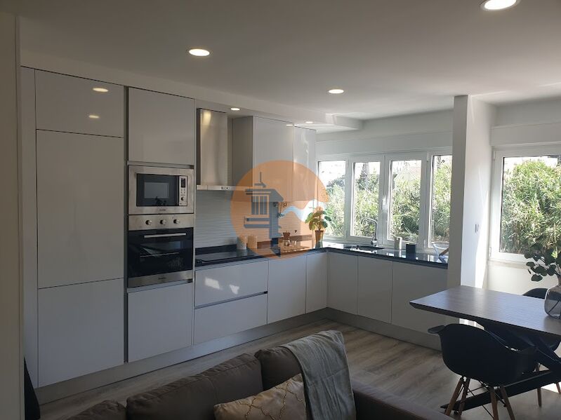 3 Bed, 2 Bath, ApartmentFor Sale, Lisboa, Lisboa