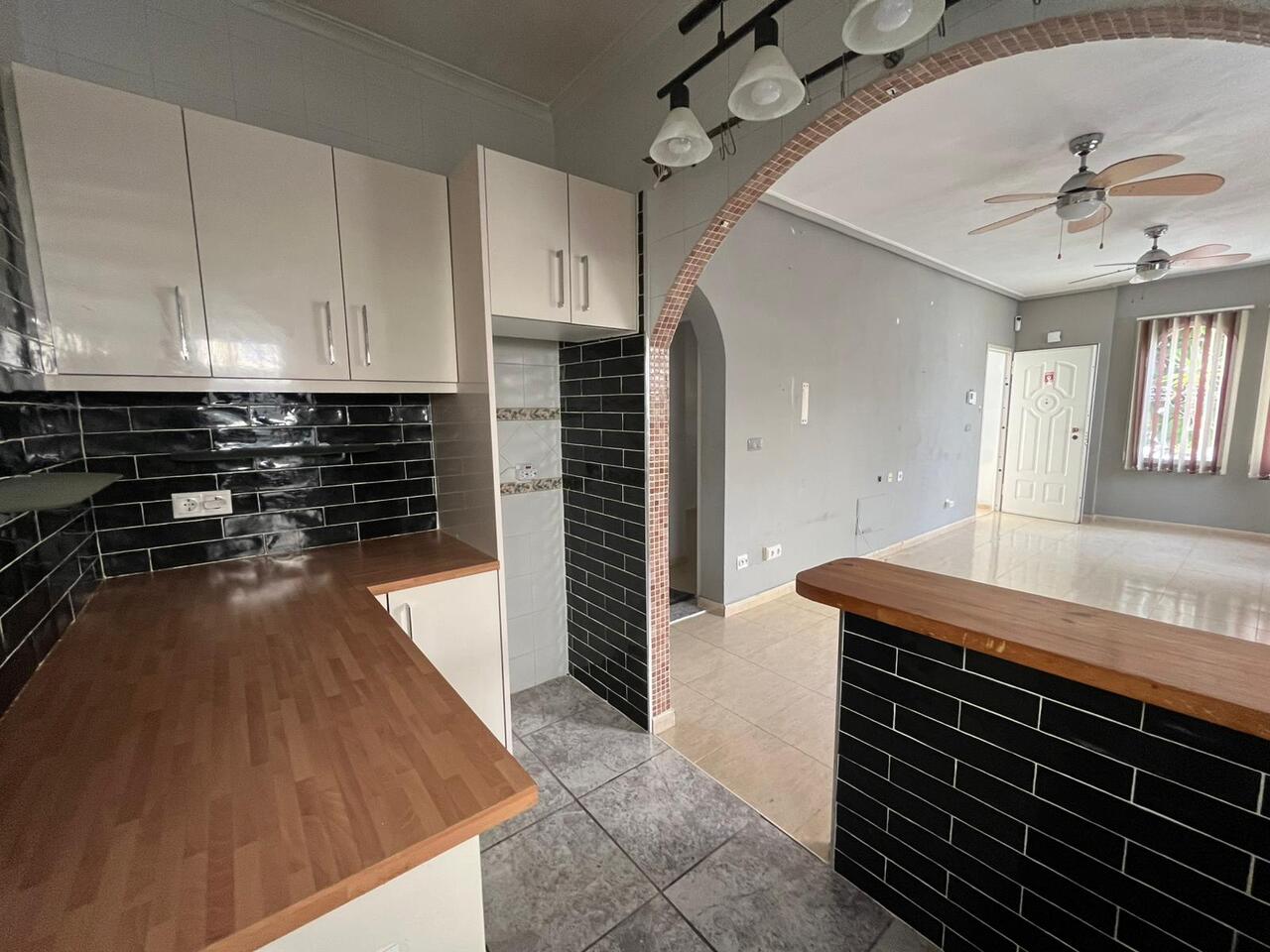 3 Bed, 2 Bath, HouseFor Sale, Algorfa, Alicante