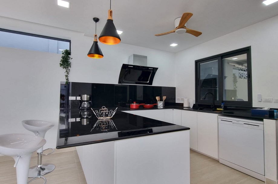 3 Bed, 4 Bath, HouseFor Sale, Chalong, Phuket